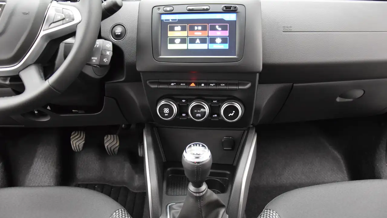 Dacia Duster — photo 7