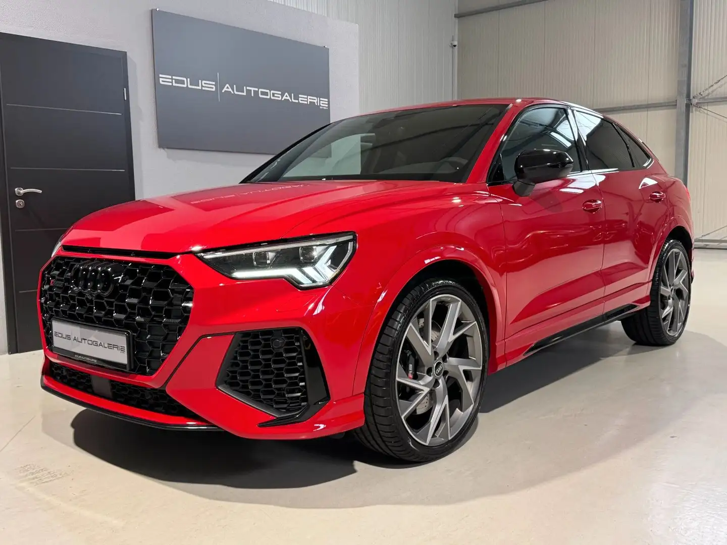 Audi RS Q3 Sportback 2.5 TFSI quattro ACC RFK Sportaga Rouge - 1