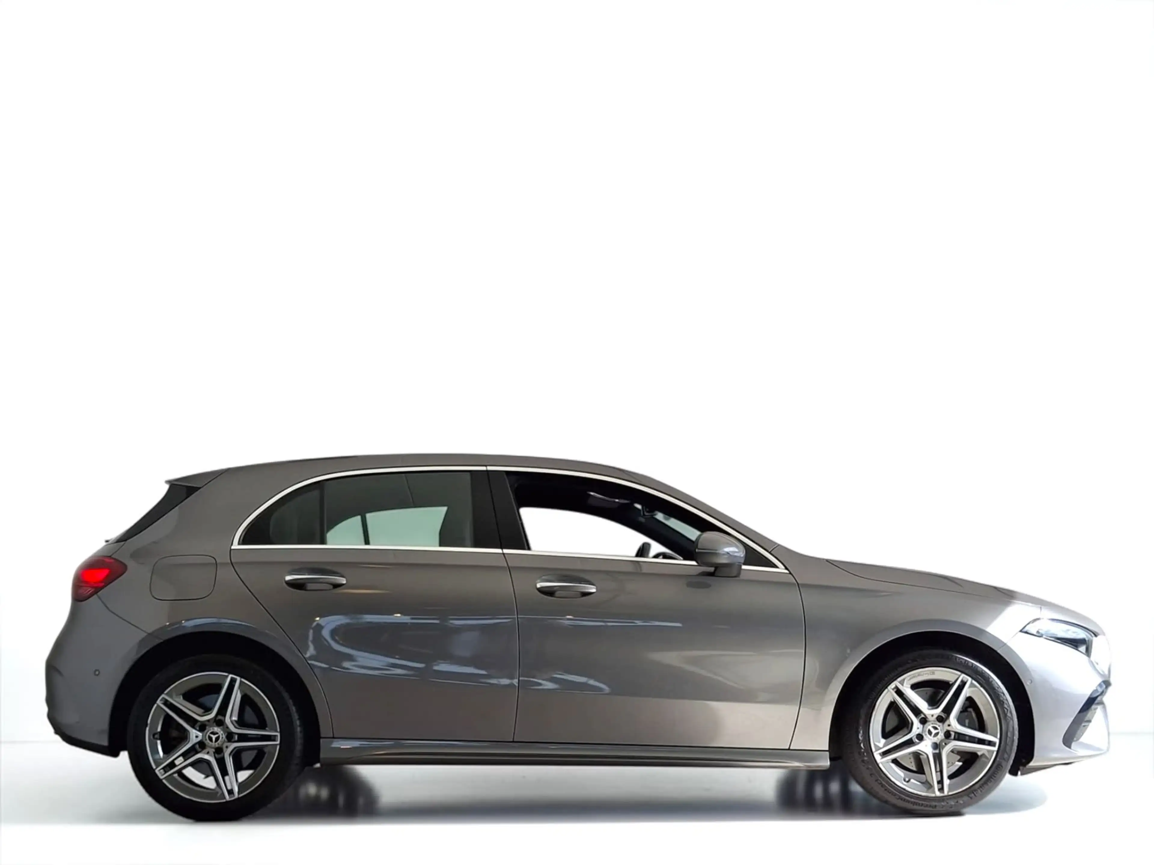 Mercedes-Benz A 250 e AMG Line 18'' AMG LMV SFEERVERLICHTING CAMERA ST — photo 9