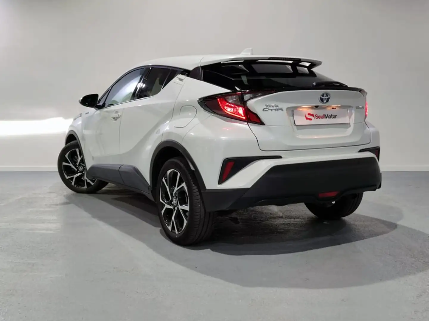 Toyota C-HR 125H Advance Blanc - 2