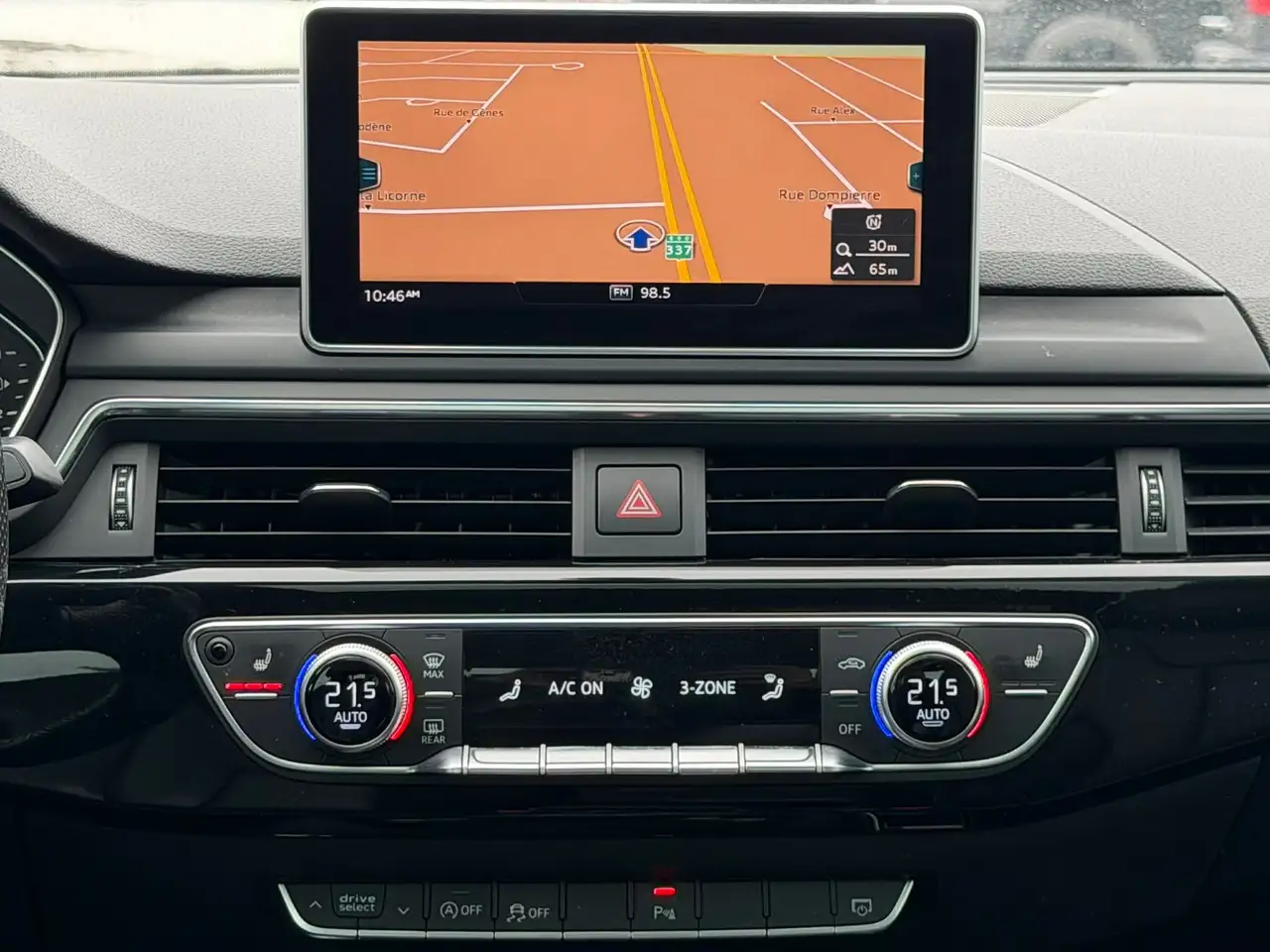 Audi A4 снимка Audi A4