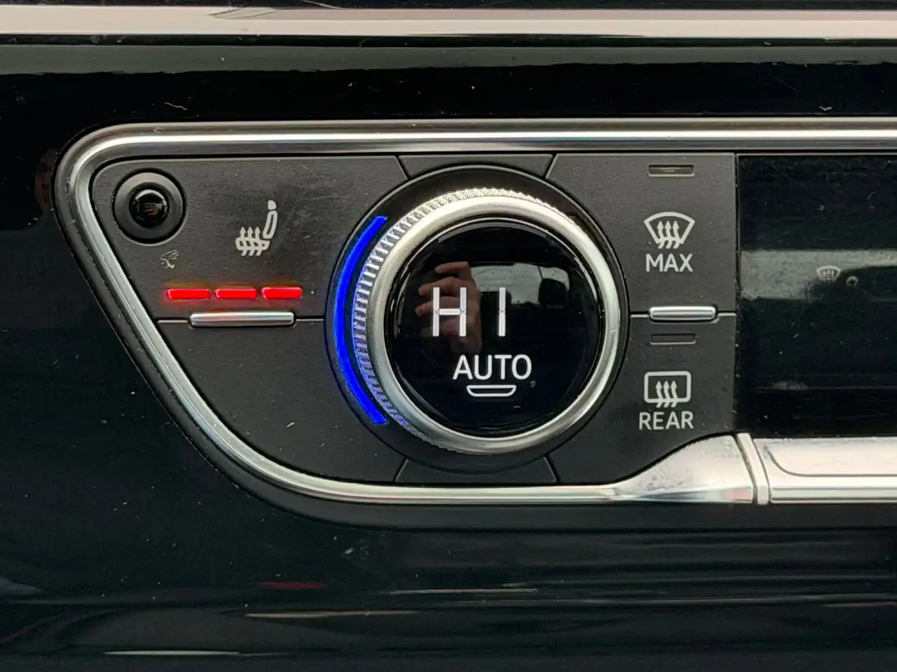 Audi A4 снимка Audi A4