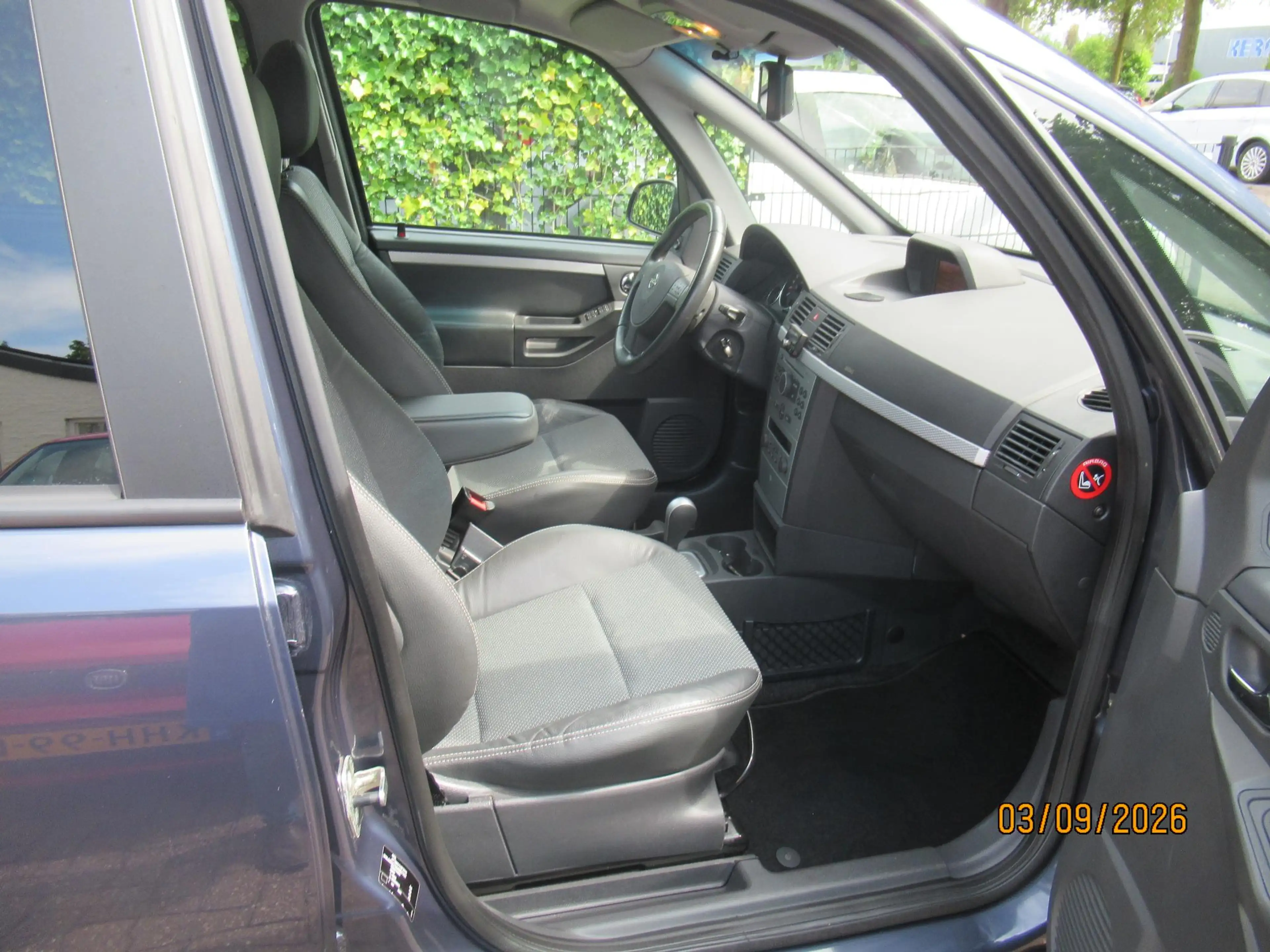 Opel Meriva 1.6-16V Cosmo automaat — photo 10