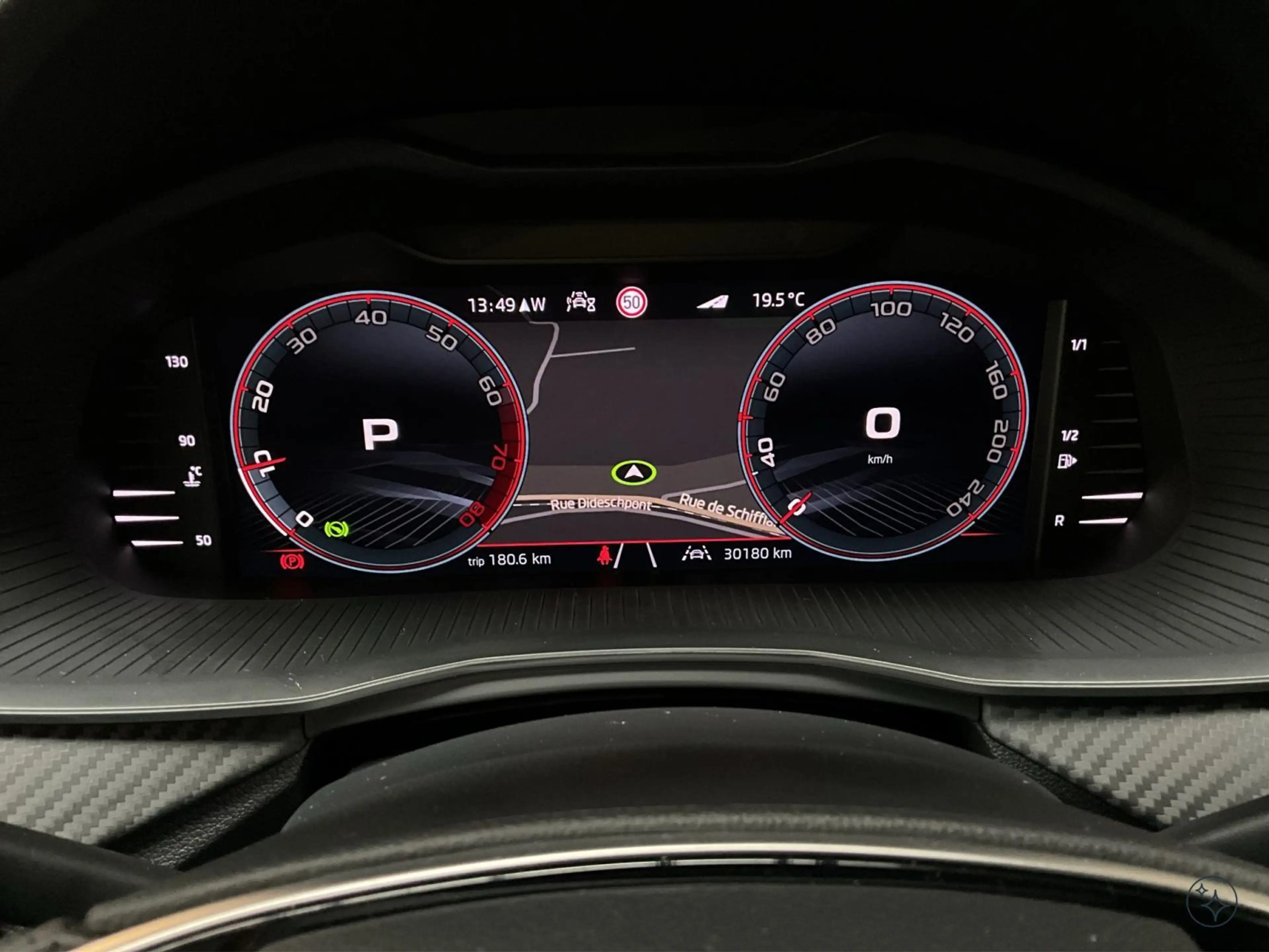 Skoda Kamiq Monte-Carlo+DSG+P.Ass.-Drive+LED — photo 13