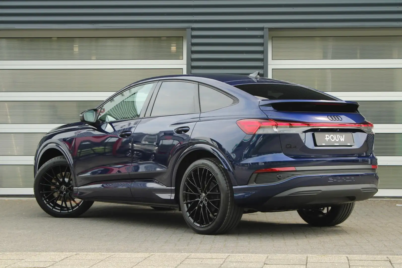 Audi Q4 e-tron Sportback 45 286pk Advanced Edition 82 kWh | Trekh Blauw - 2