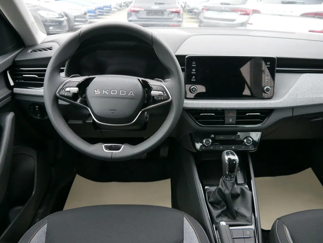 Skoda Scala 2026 — фото 12