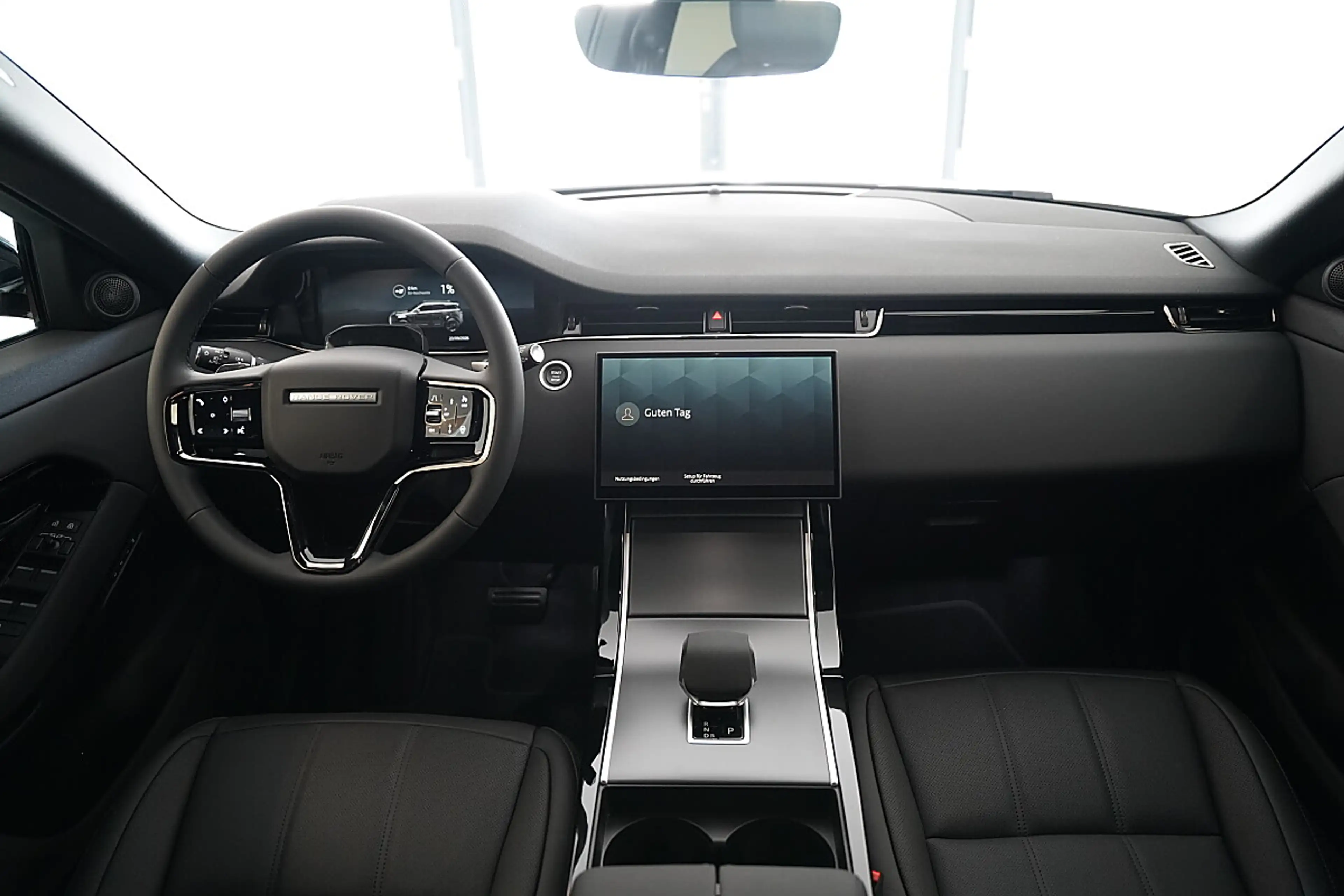 Land Rover Range Rover Evoque S P270e — photo 9