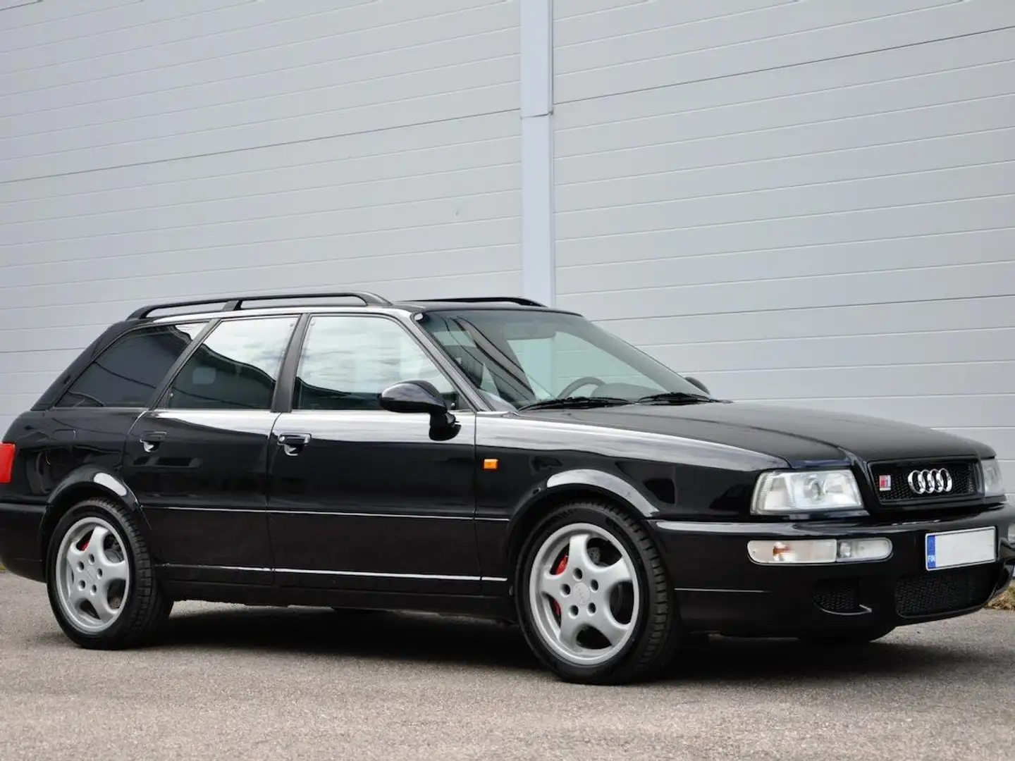 Audi RS2 Avant Schwarz - 2