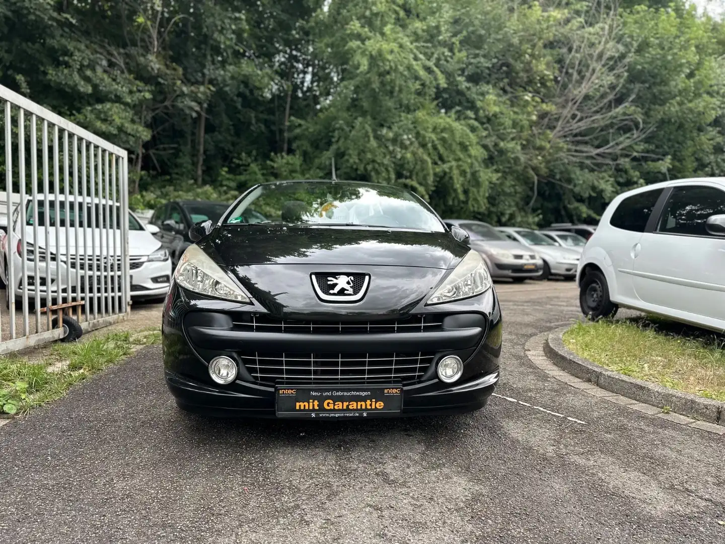 Peugeot 207 CC Cabrio-Coupe JBL*Tüv Neu*1 Hand*Klima*Top Schwarz - 1
