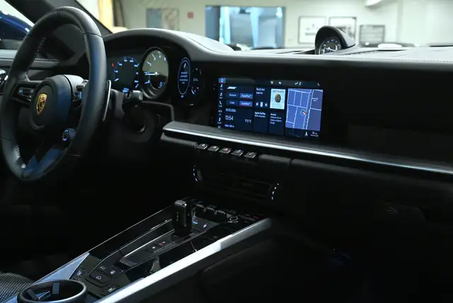 Porsche 992 911 Turbo Coupe PDK Modell 992 Ansicht 8