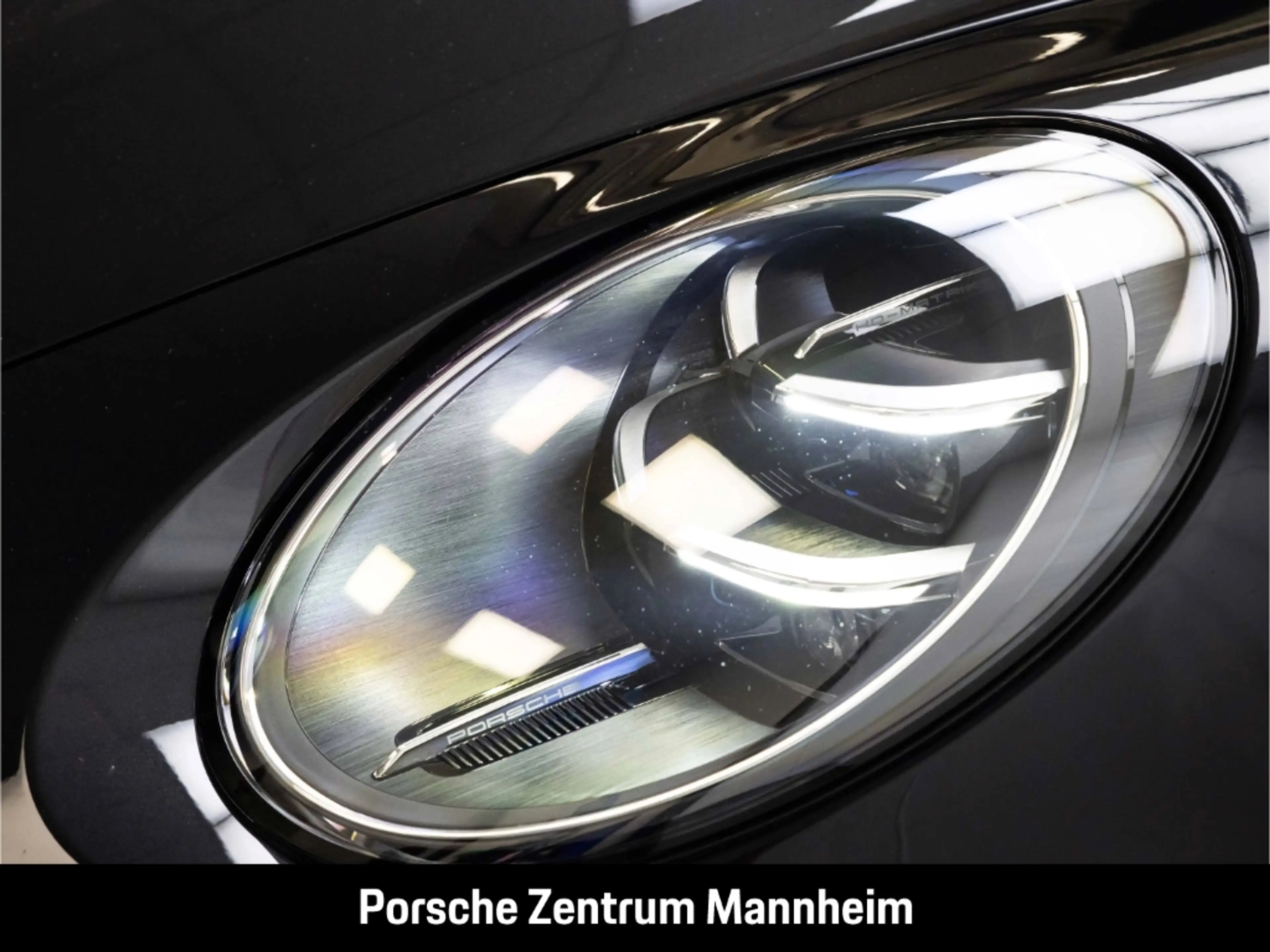Porsche 992 -2 (911) Carrera — photo 13