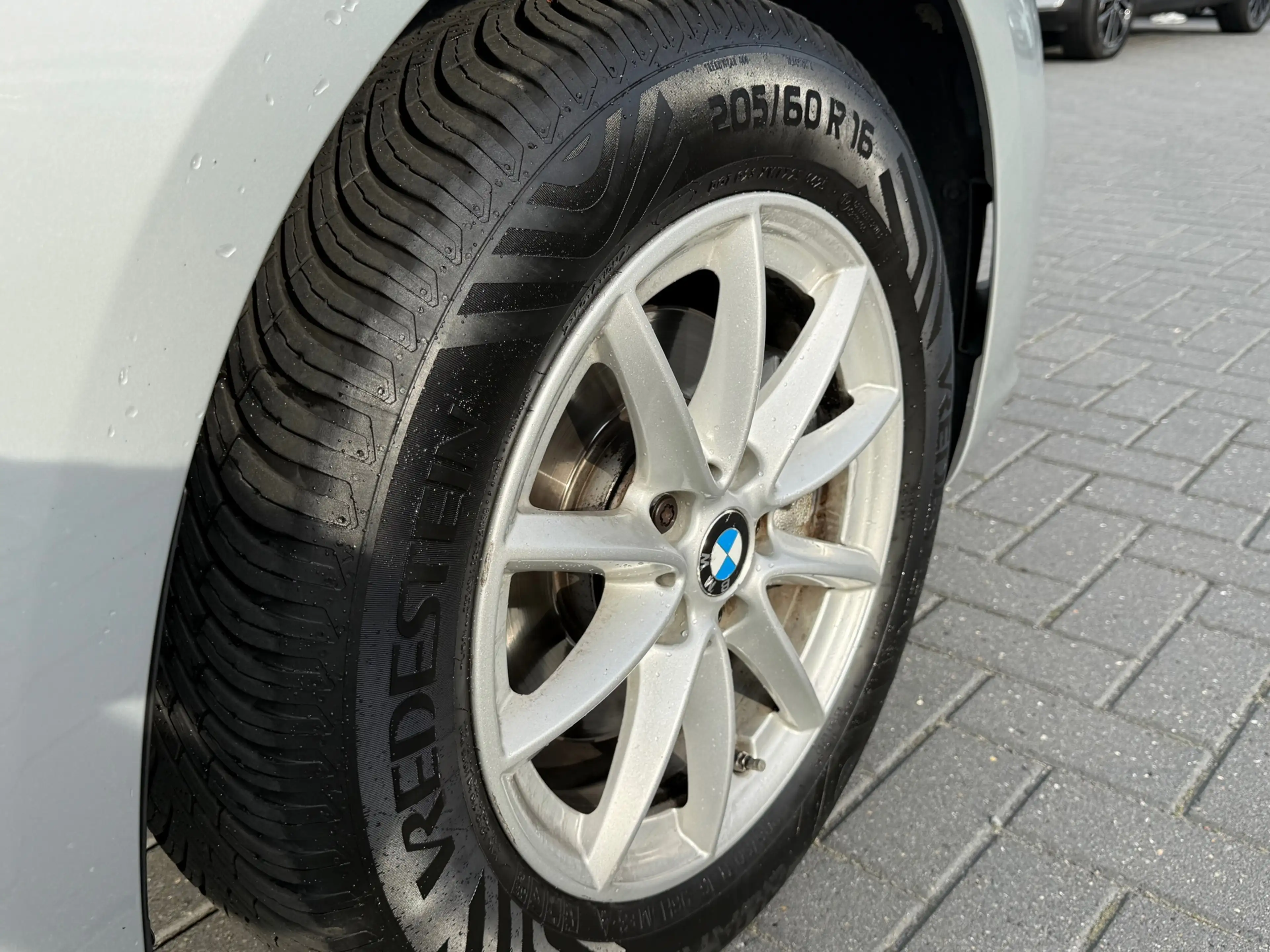 BMW 216 2-serie Gran Tourer 216d Centennial High Executive — photo 9