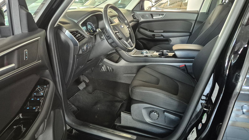 Ford S-Max Titanium/8xAlu/LED/Navi/Pano/RFK/Spur/Temp — photo 12