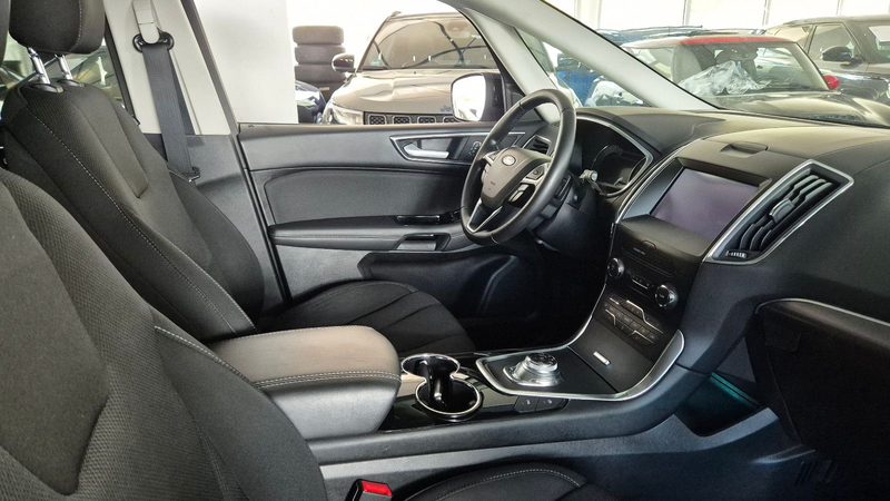 Ford S-Max Titanium/8xAlu/LED/Navi/Pano/RFK/Spur/Temp — photo 15
