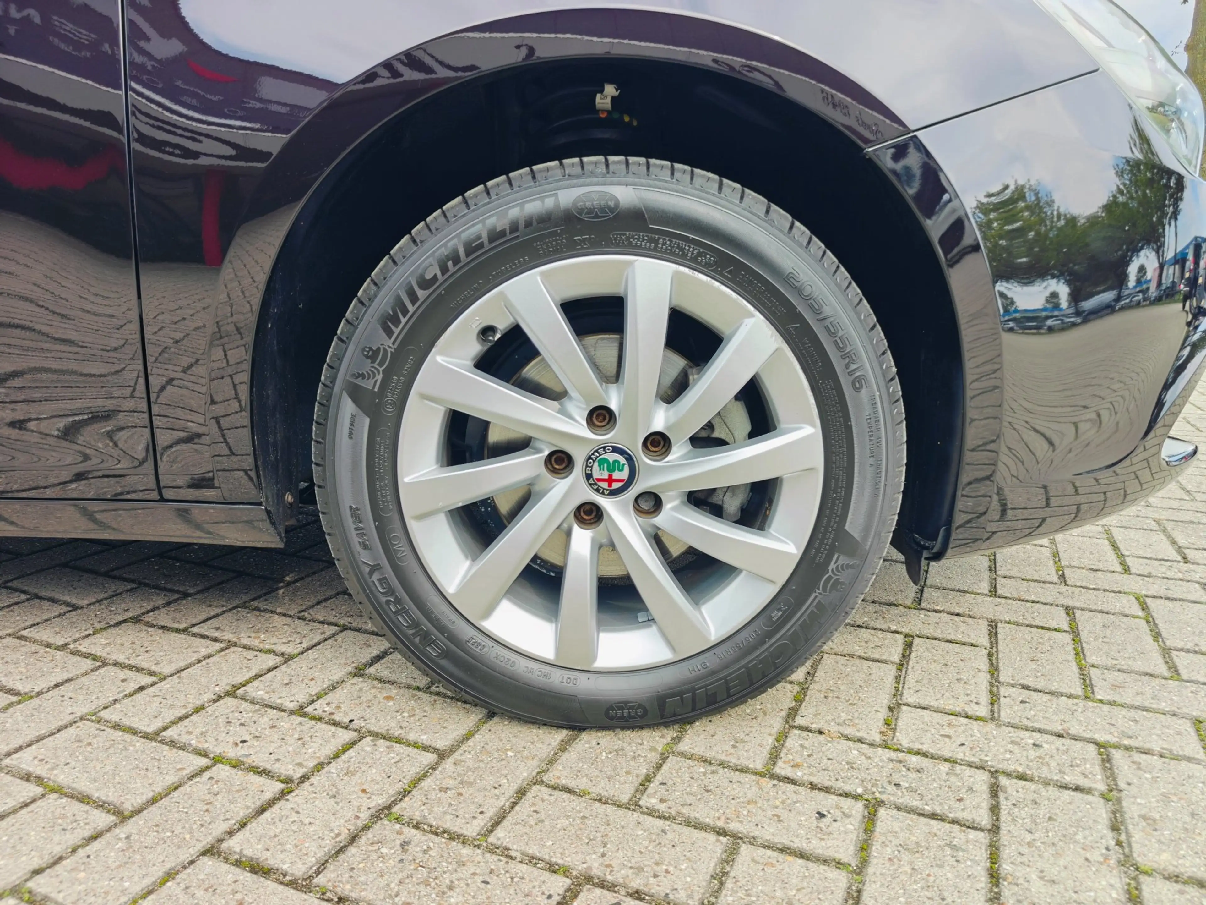 Alfa Romeo Giulietta 1.4 Turbo — photo 8