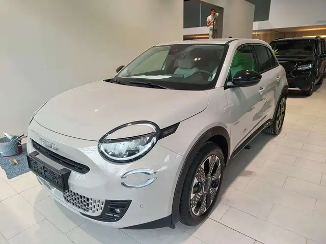 Fiat 600 ELECTRIC LA PRIMA*  v