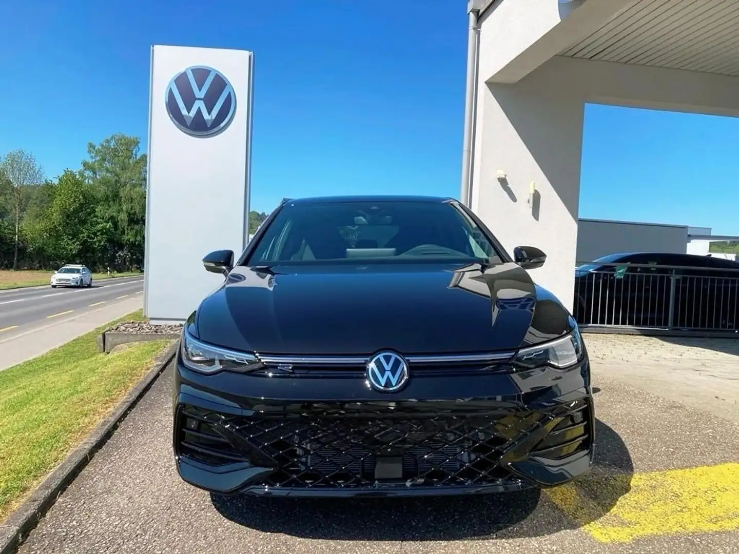 Volkswagen Golf 1.5 e tsi. mehv R-Line DSG - 2