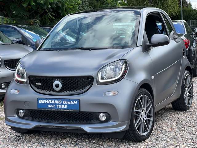Imagine smart forTwo *BRABUS-Xclusive*1.HAND*KAMERA*PANO*JBL*