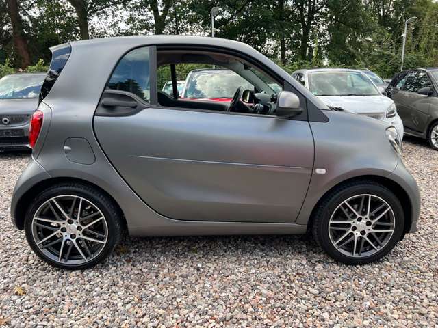 smart forTwo *BRABUS-Xclusive*1.HAND*KAMERA*PANO*JBL*