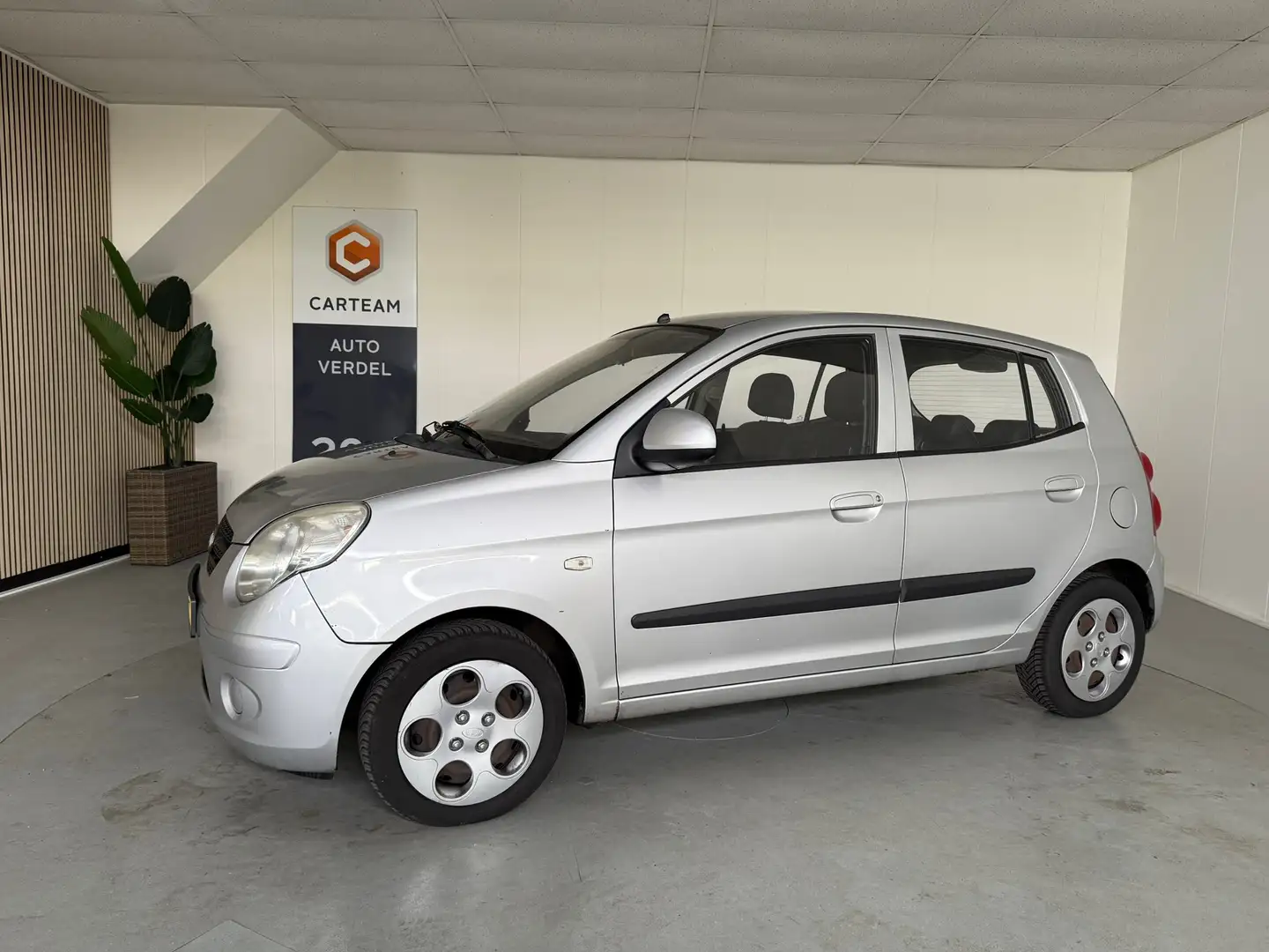 Kia Picanto 1.0 X-pect 5-Reurs, Rijdt super en is goed onderho Grigio - 1