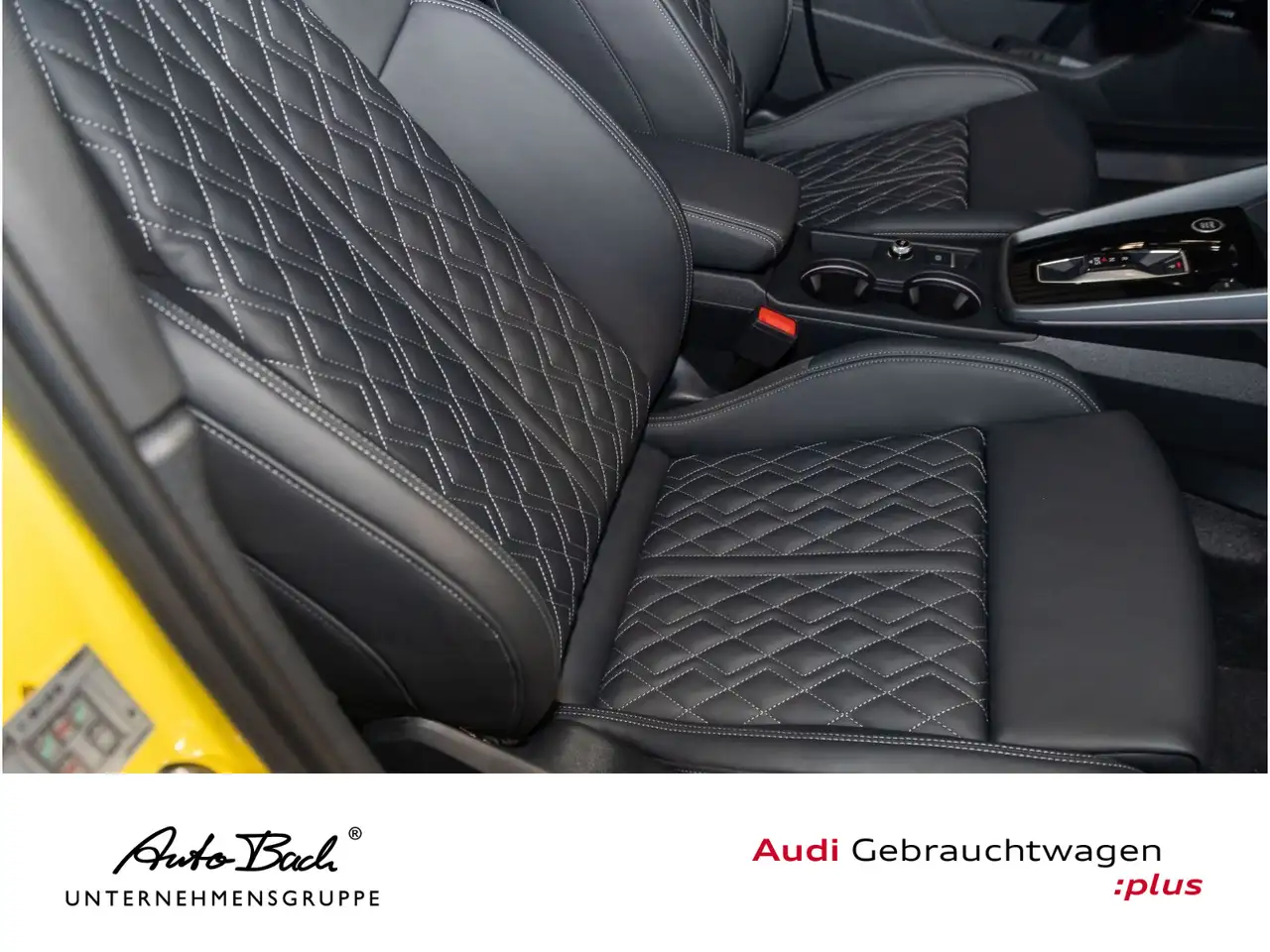 Audi A3 35TFSI Stronic S-Line-Interieur Hu 17