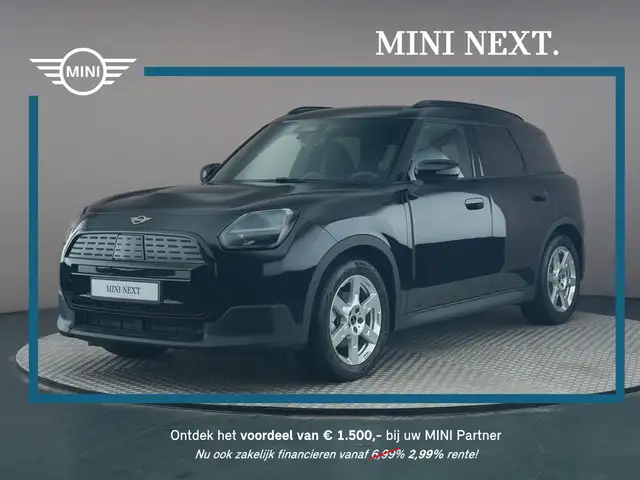 MINI Countryman E Blackyard