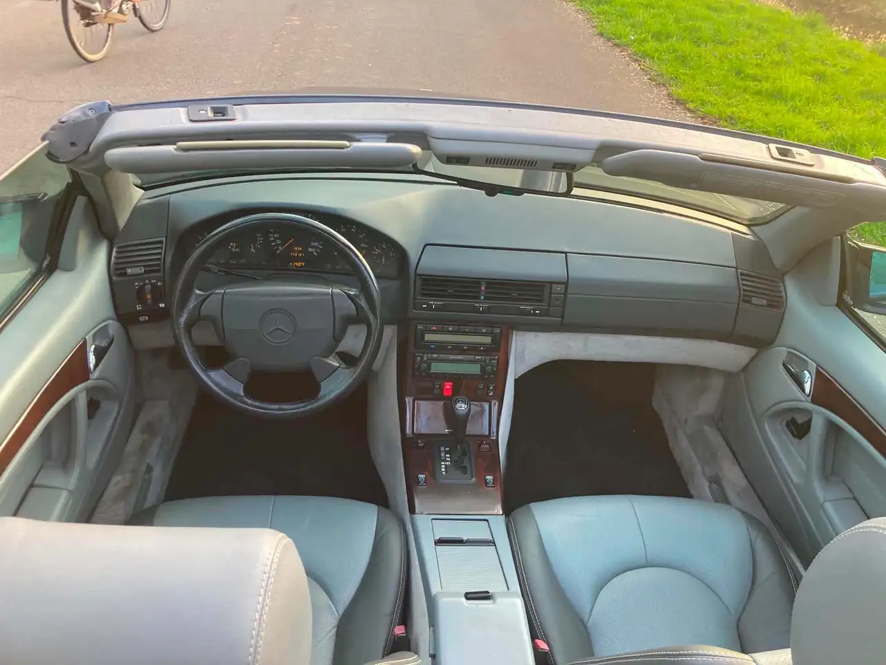 Mercedes-Benz SL 320 R129, foto 6