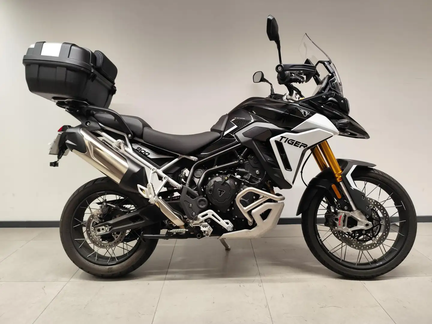 Triumph Tiger 900 Nero - 1