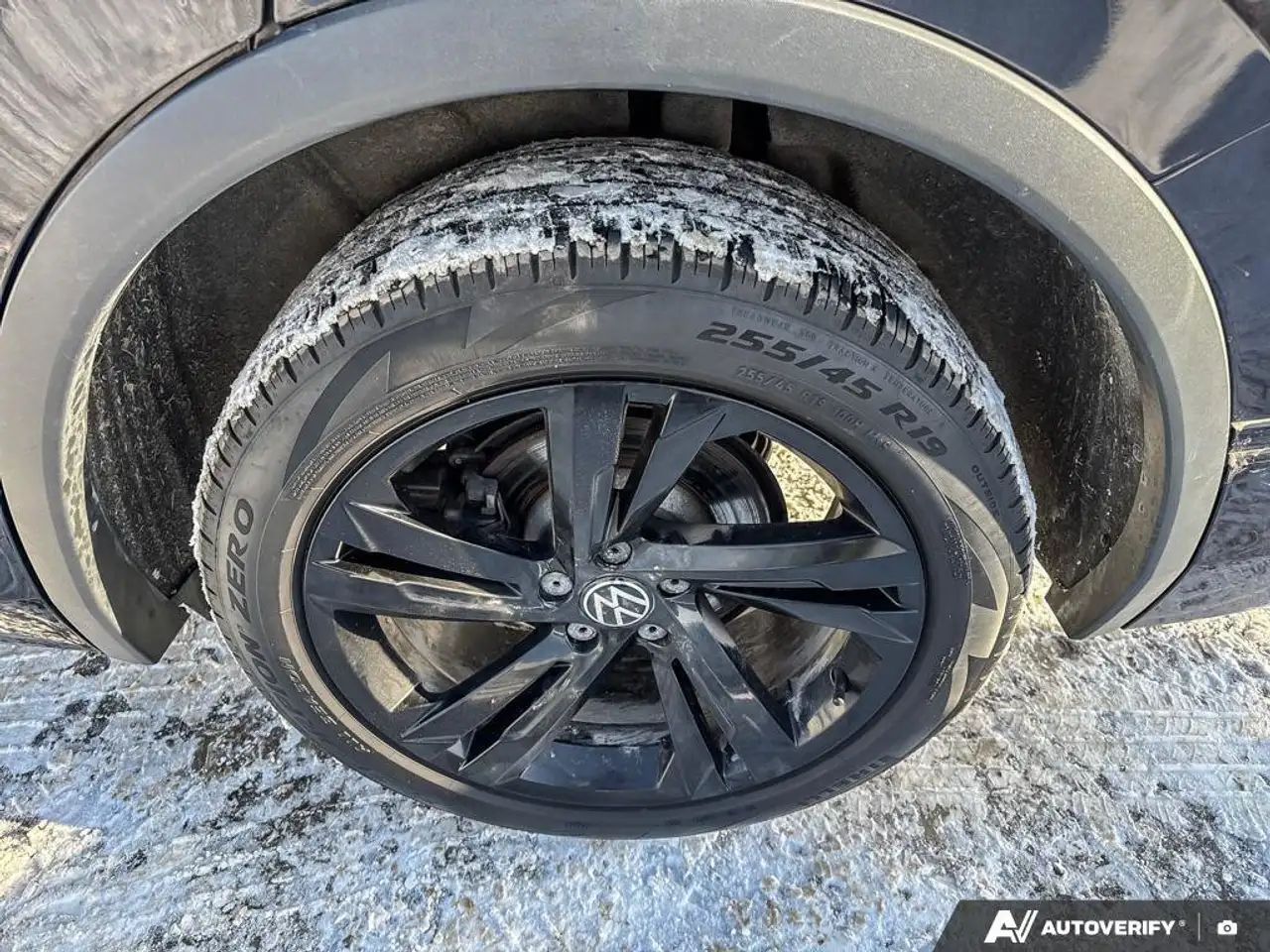 Volkswagen Tiguan снимка Volkswagen Tiguan