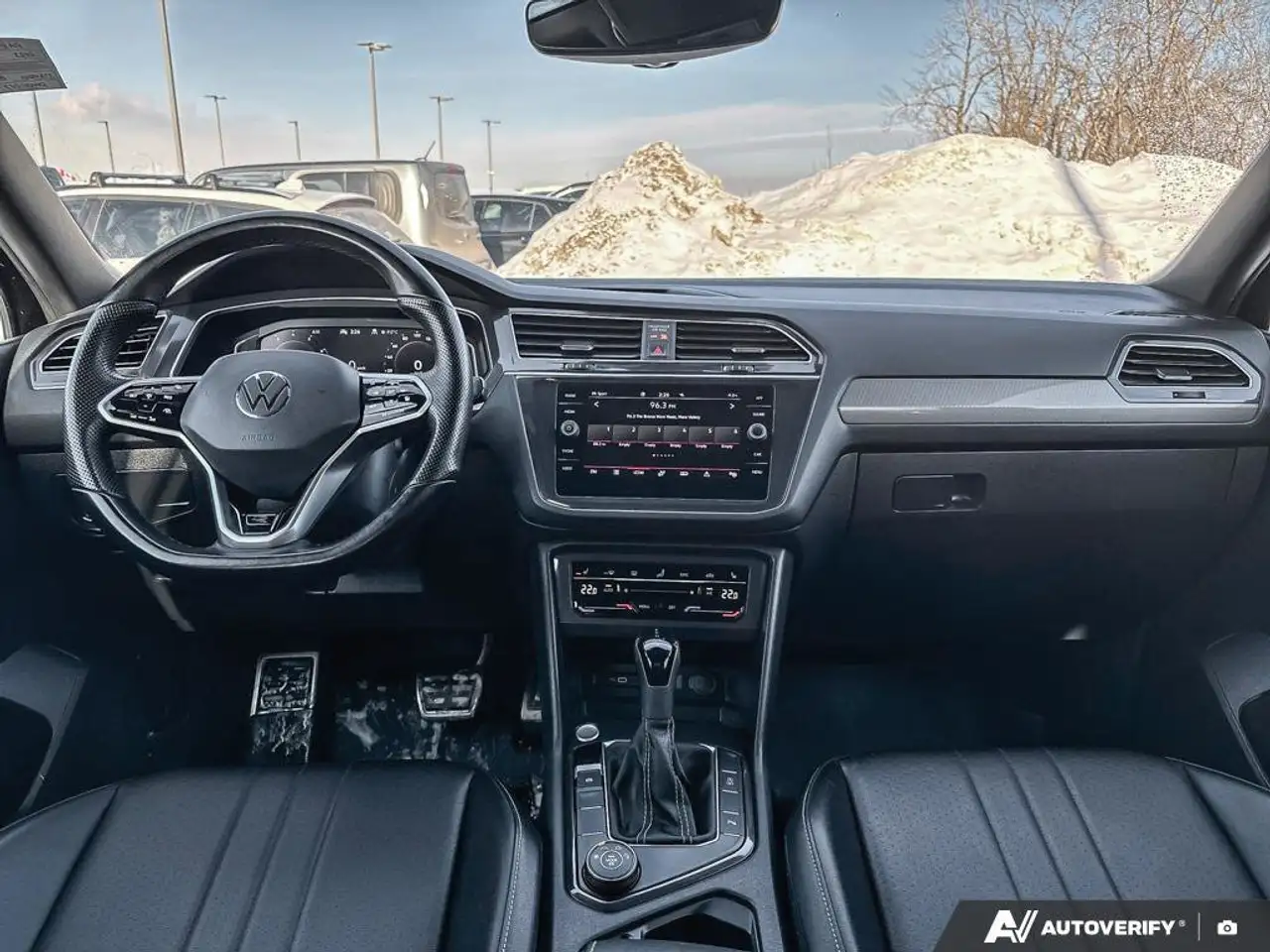 Volkswagen Tiguan снимка Volkswagen Tiguan