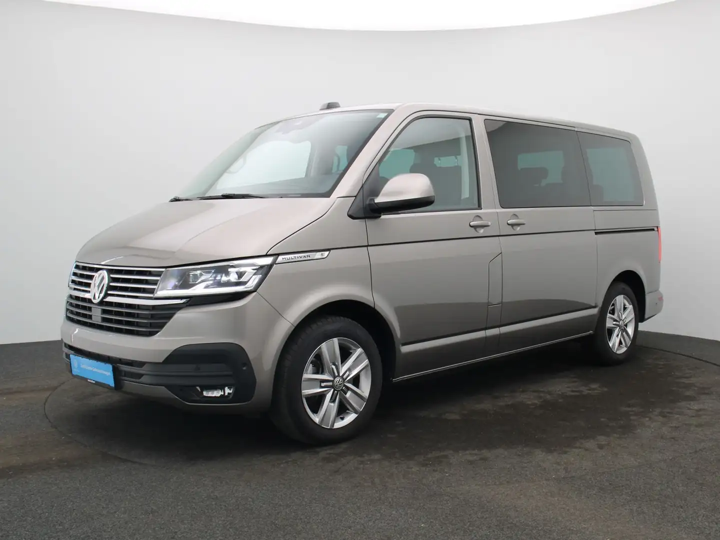 Volkswagen T6.1 Multivan Comfortline 2.0TDI 4M DSG/ACC, AHK Beige - 2