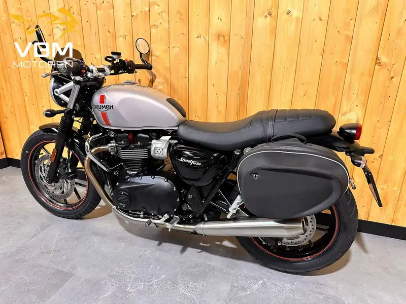 Triumph Street Twin - foto 5