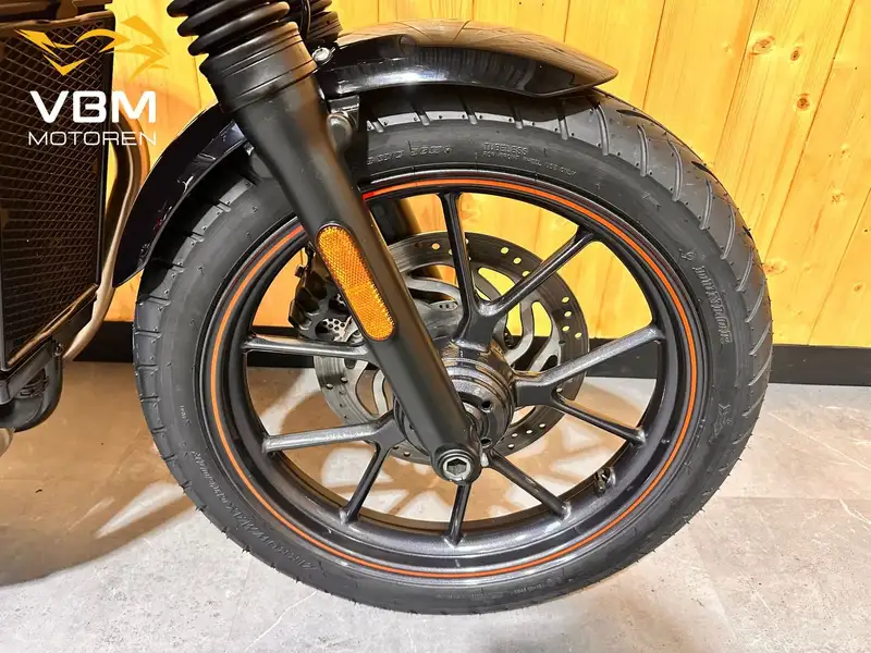 Triumph Street Twin - foto 6