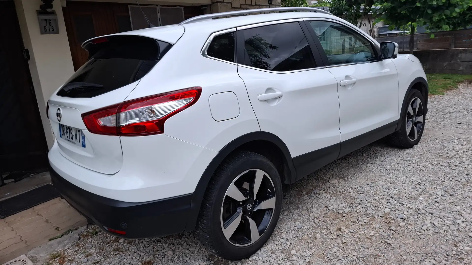 Nissan Qashqai Qashqai 1.6 dCi 130 Stop/Start Connect Edition Blanc - 2