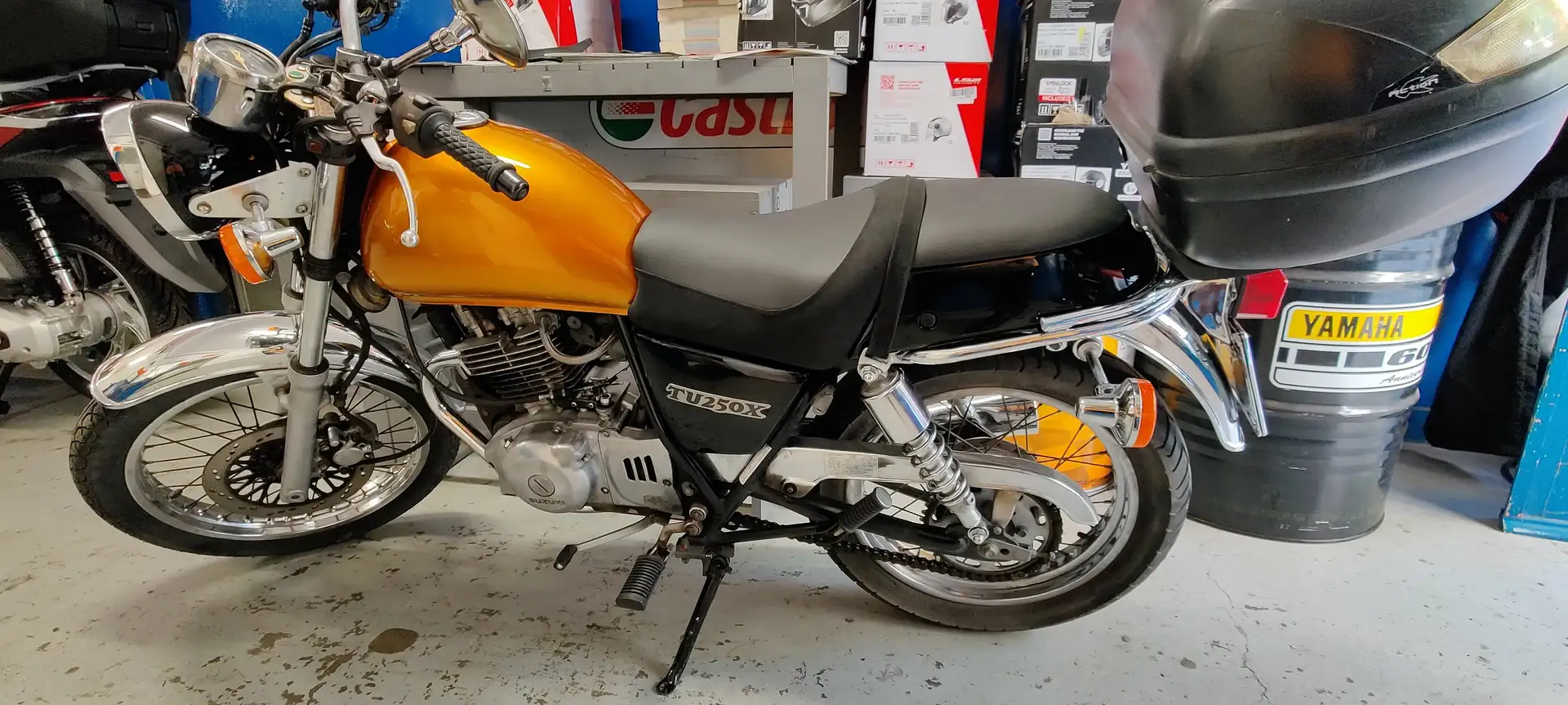Suzuki TU 250 Arancione - 2