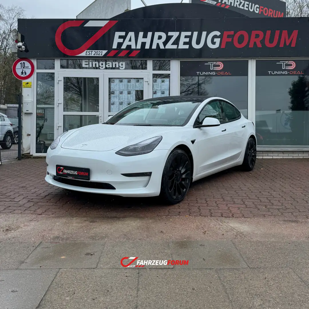 Tesla Model 3 Performance AWD Autopilot 82kWh Weiß - 1