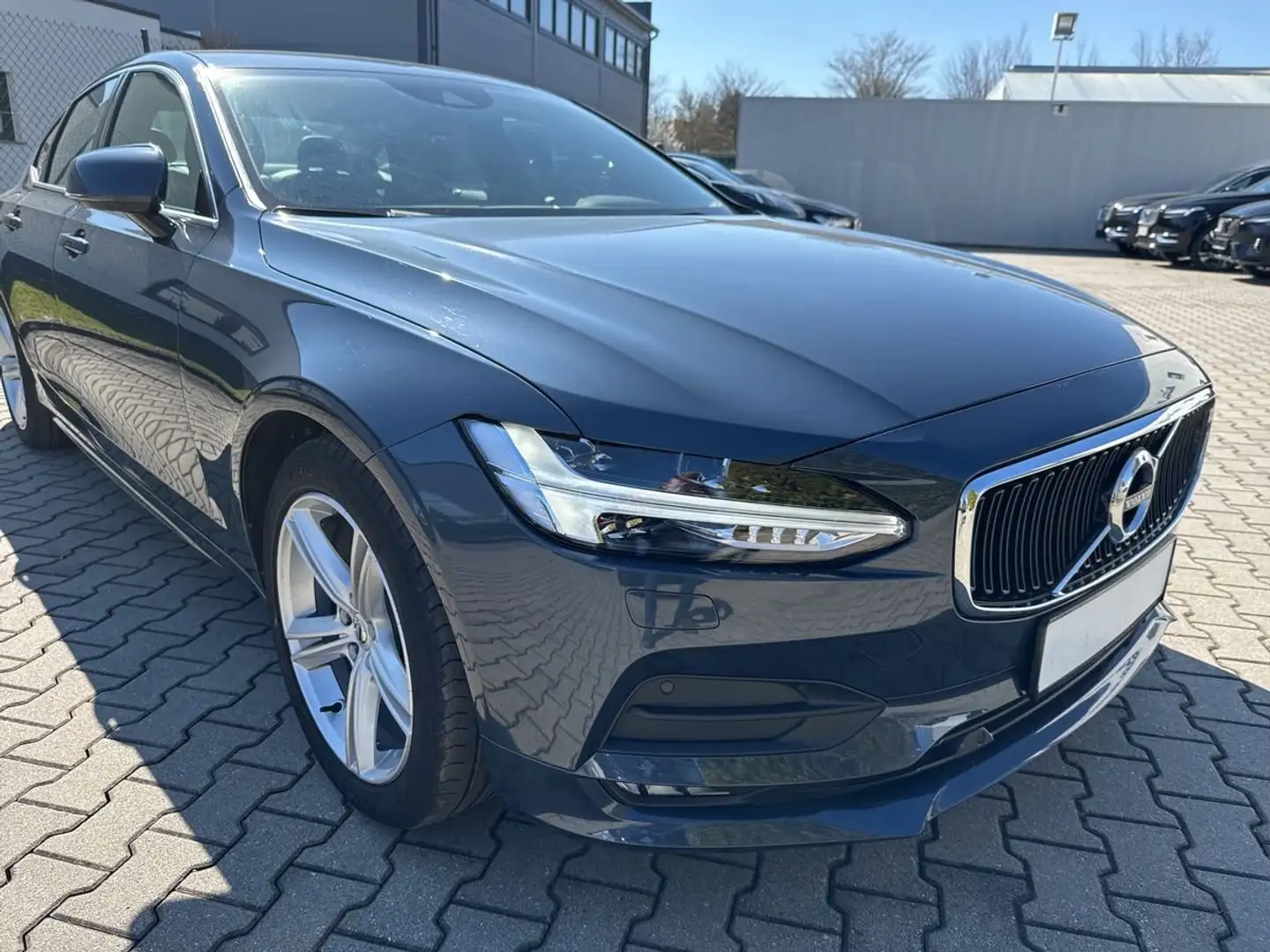 Volvo S90 S90 D4 GeartronicR Design Černá - 2