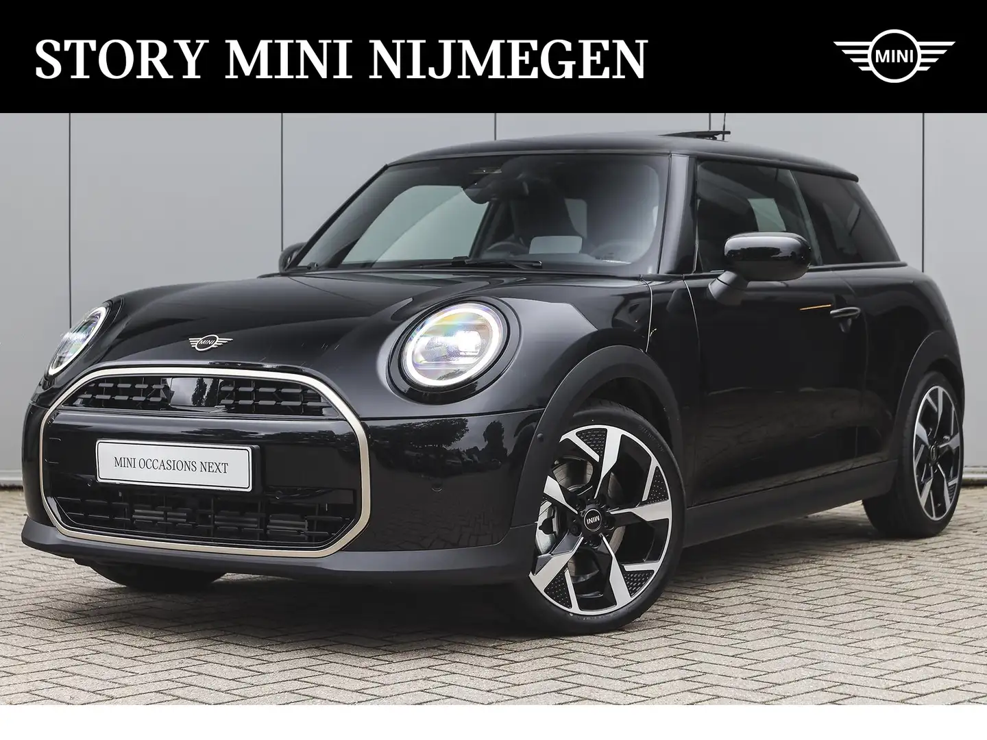 MINI Cooper C Hatchback Automaat / Favoured Trim / Pakket M / 18 Negro - 1