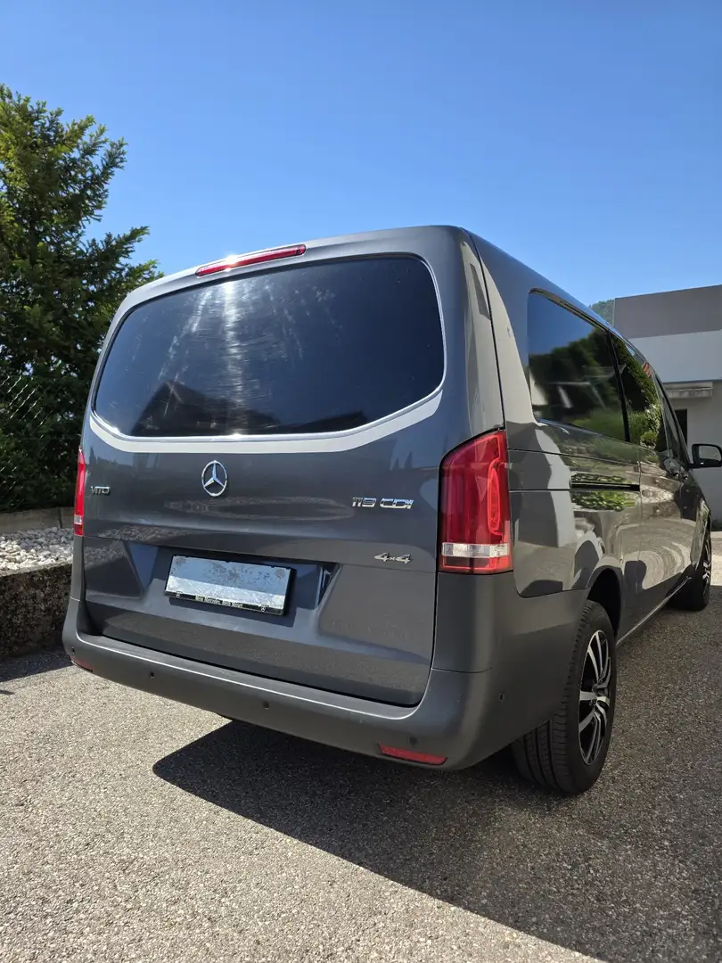 Mercedes-Benz Vito Tourer 119 CDI lang 4x4 Aut. - 2