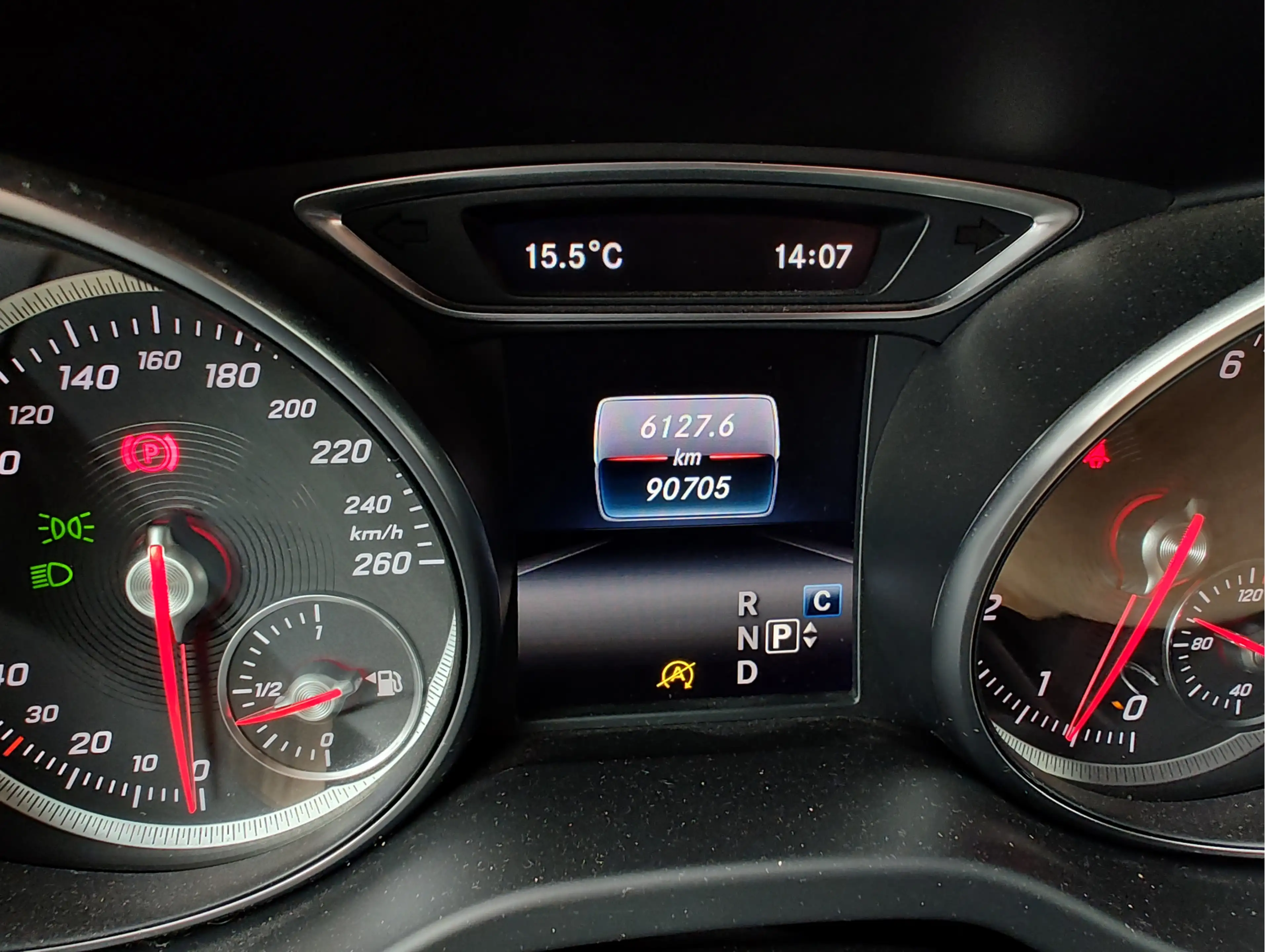 Mercedes-Benz GLA 180 ACTIVITY EDITION AUTOMAAT Clima | Navi | Cruise | — photo 9