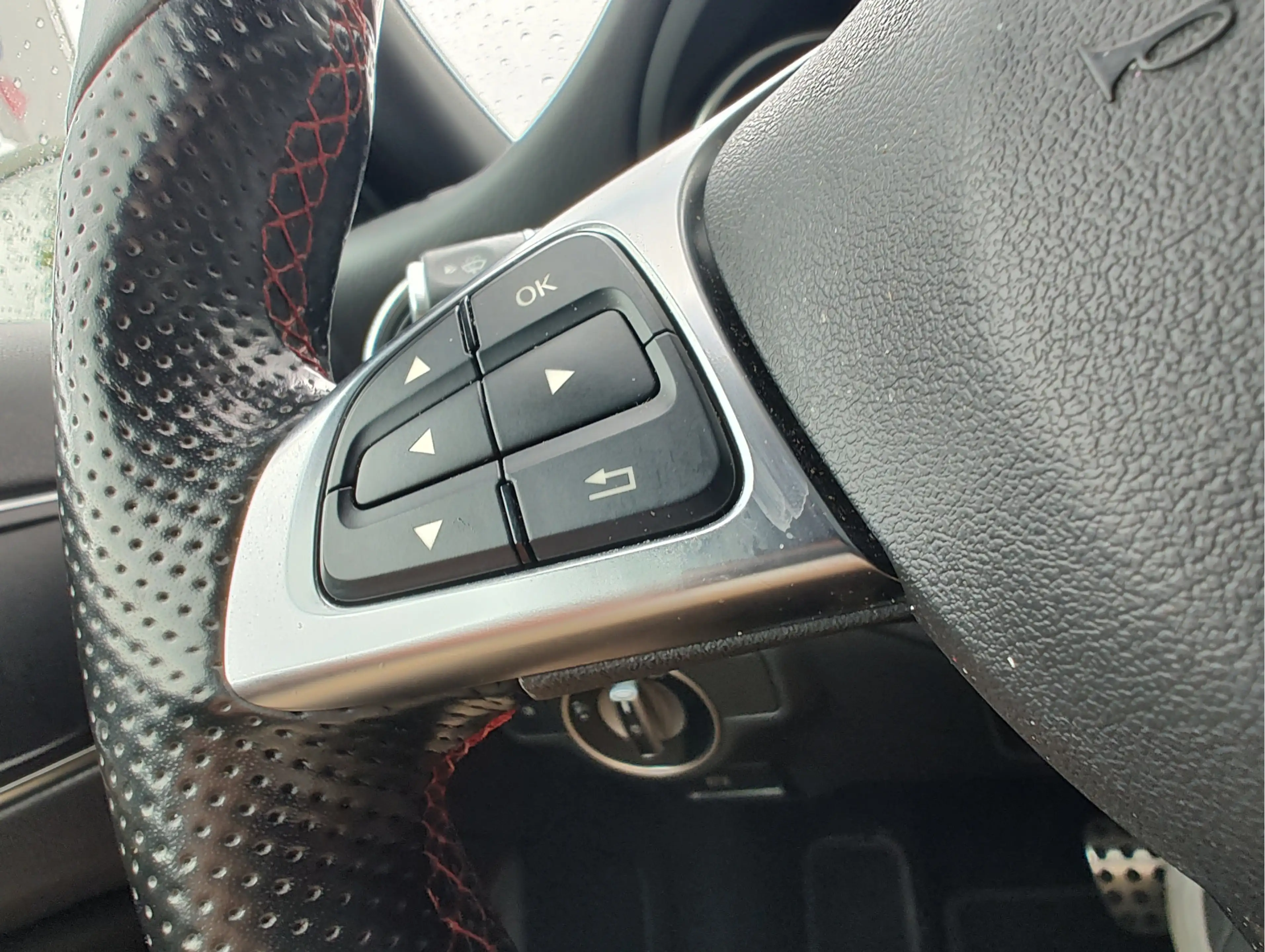 Mercedes-Benz GLA 180 ACTIVITY EDITION AUTOMAAT Clima | Navi | Cruise | — photo 14