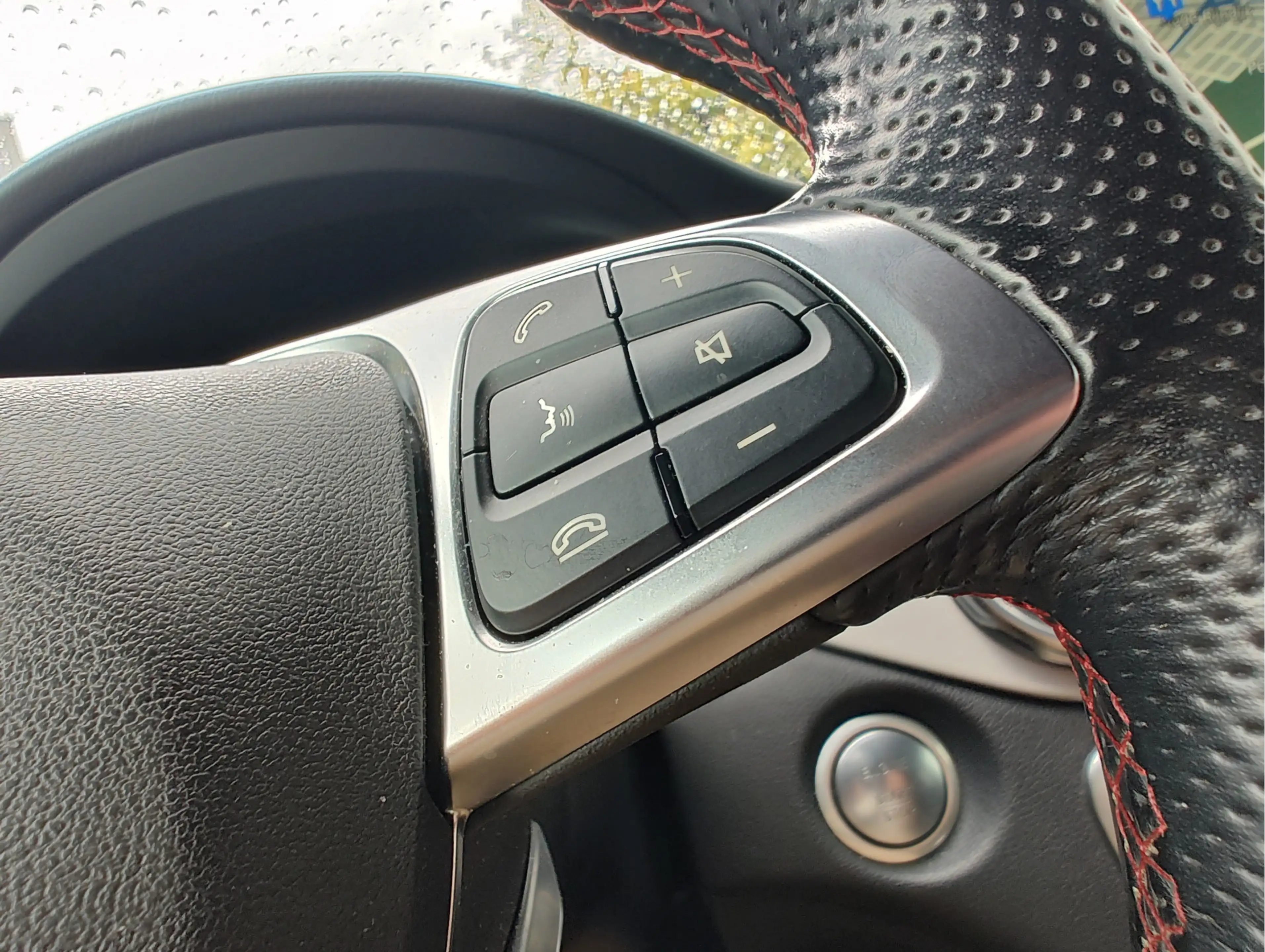 Mercedes-Benz GLA 180 ACTIVITY EDITION AUTOMAAT Clima | Navi | Cruise | — photo 13