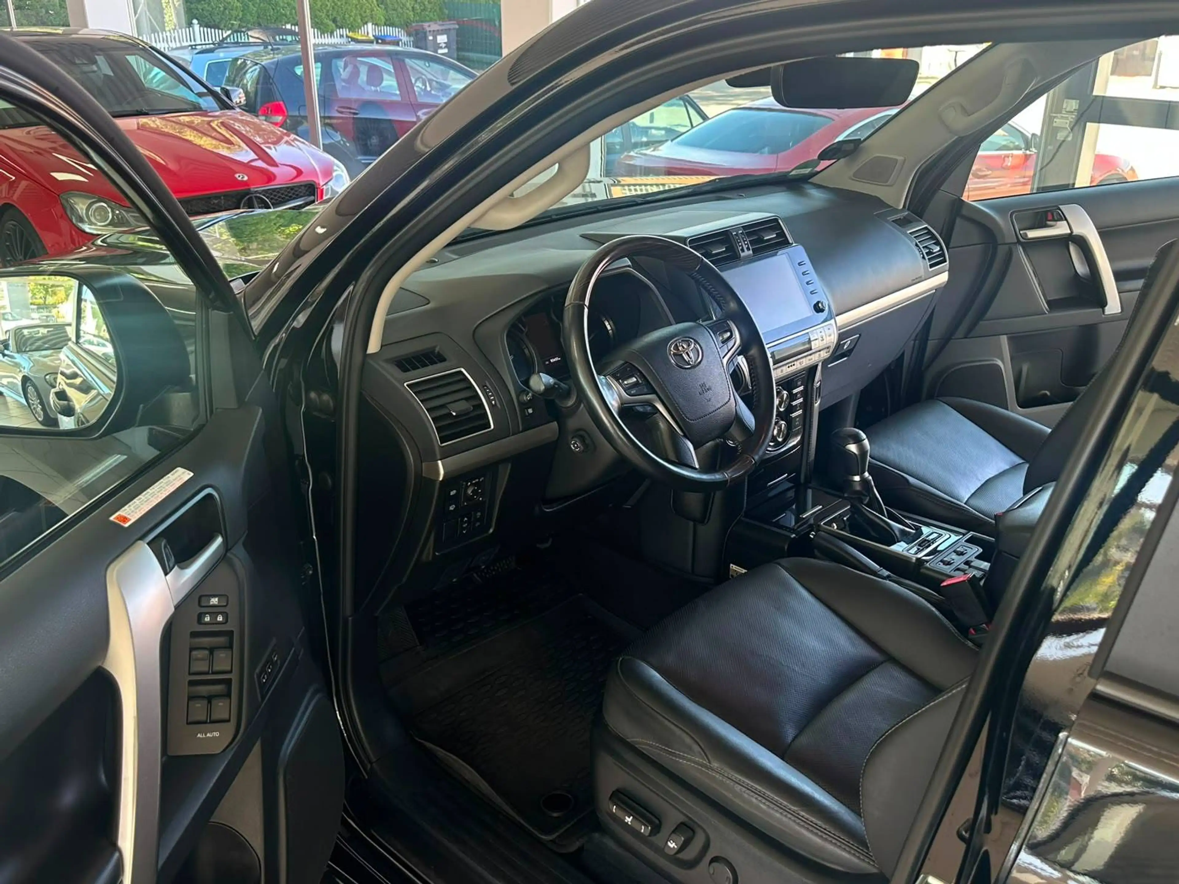 Toyota Land Cruiser TEC-Edition - Vollausstattung — photo 9