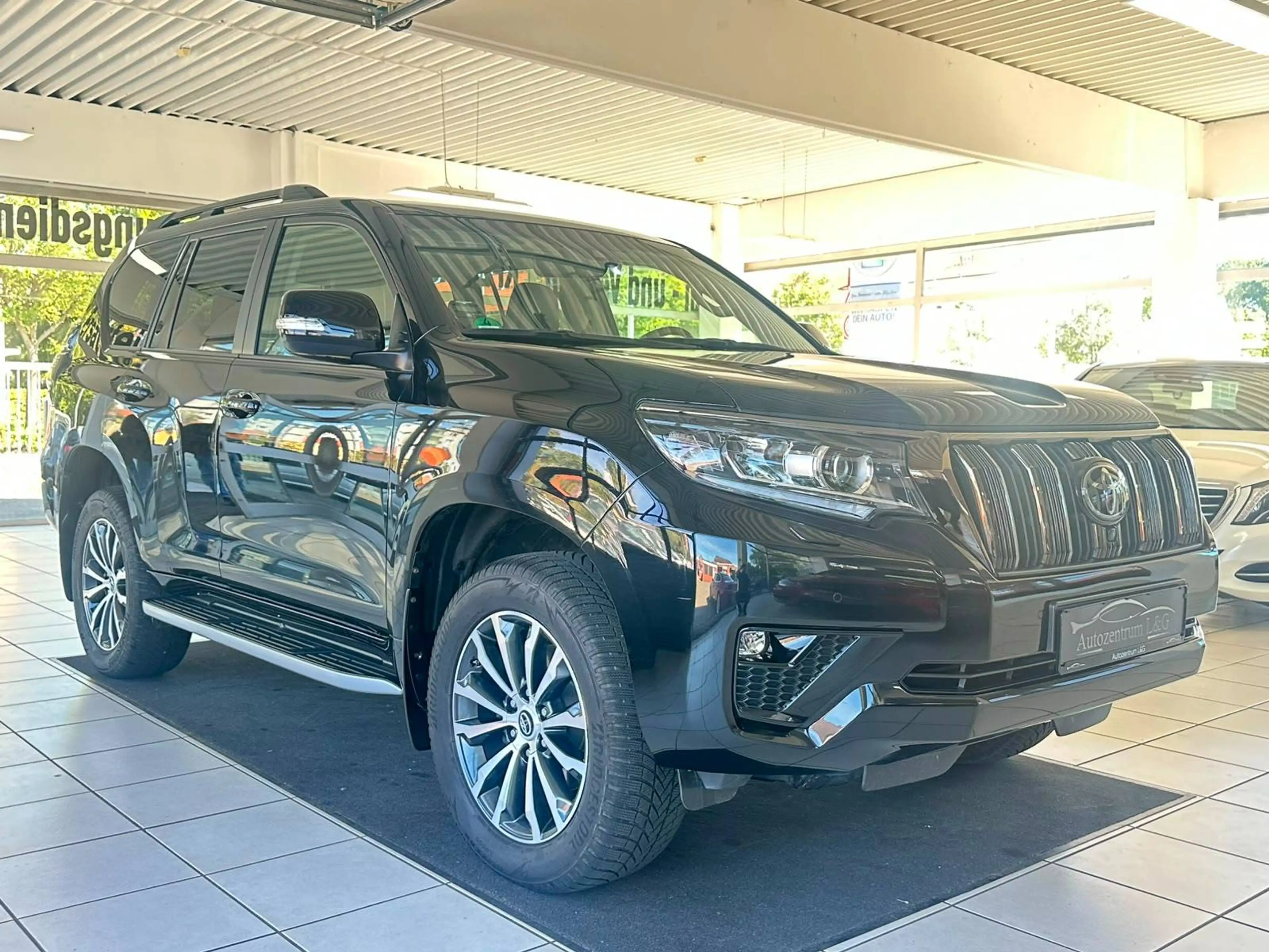Toyota Land Cruiser TEC-Edition - Vollausstattung