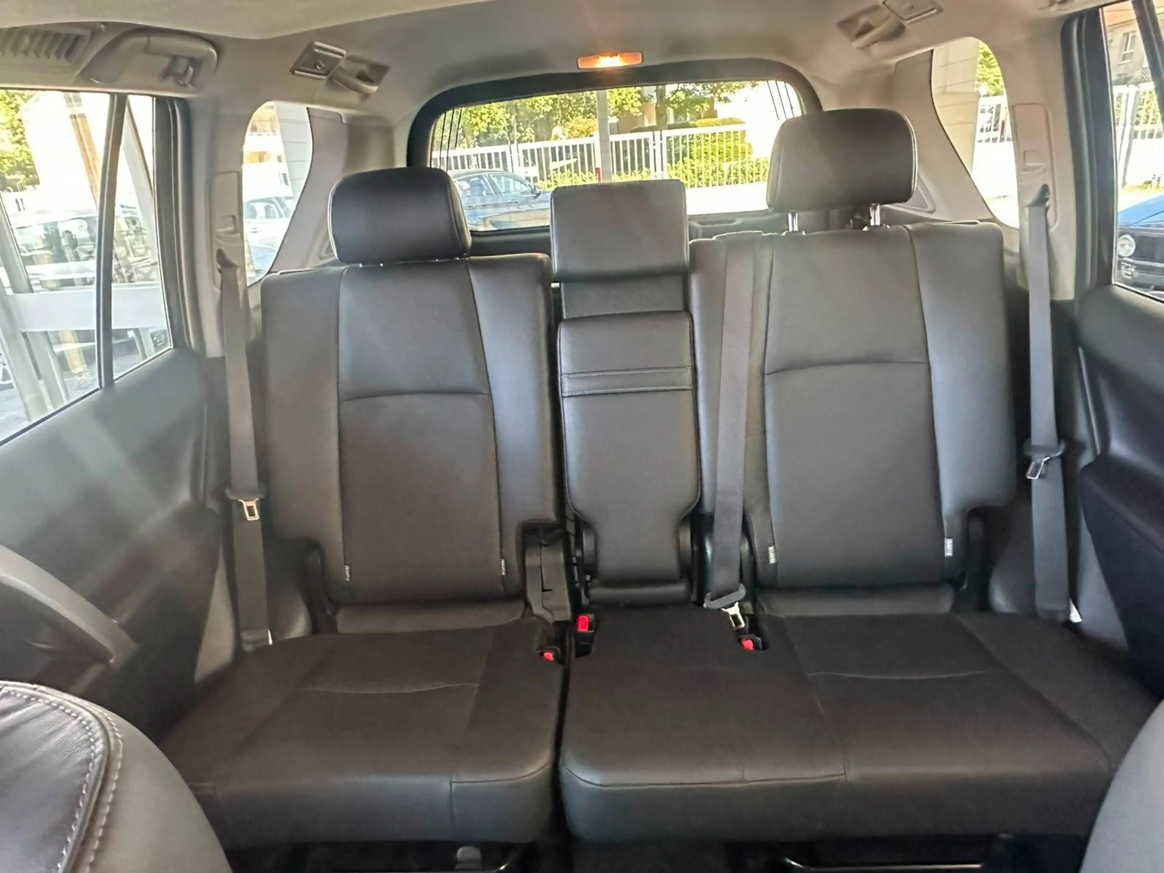 Toyota Land Cruiser TEC-Edition - Vollausstattung — photo 11
