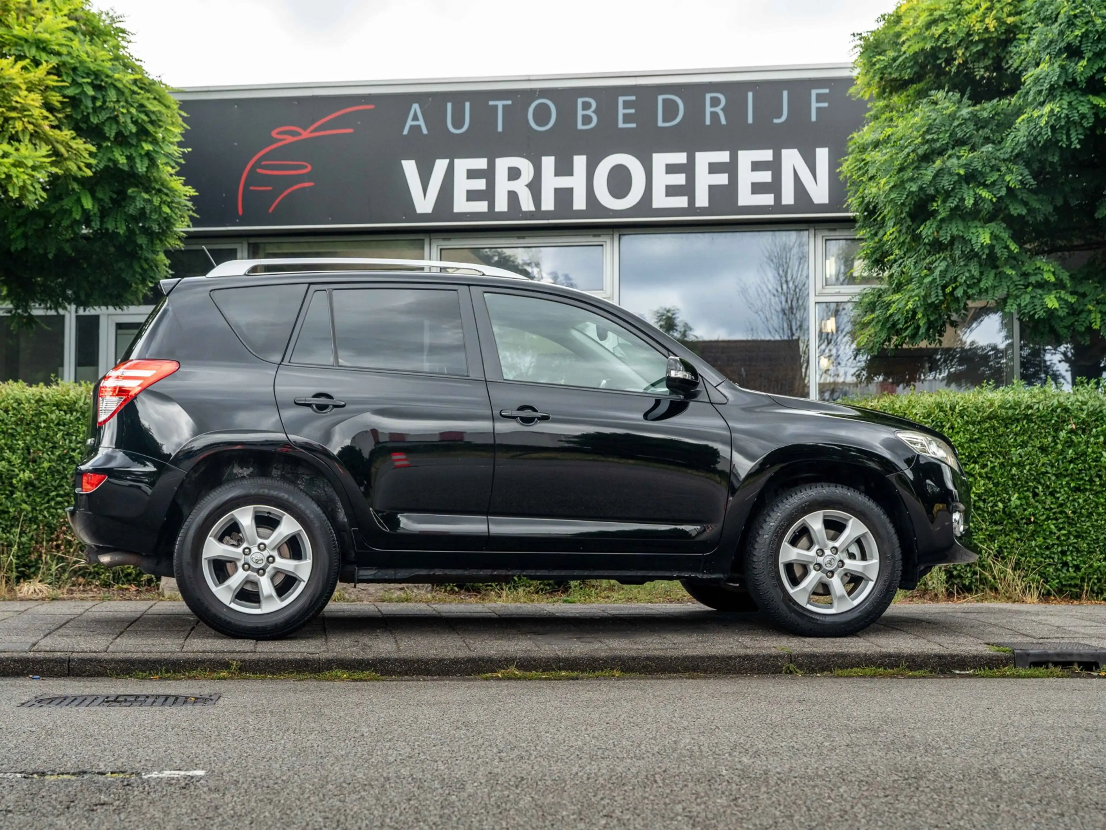 Toyota RAV 4 2.0 VVTi Dynamic | AUTOMAAT | TREKHAAK | CRUISE / — photo 6
