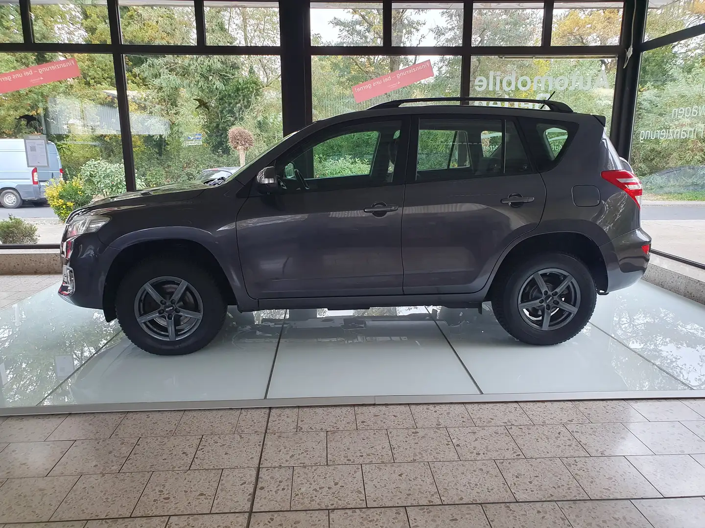 Toyota RAV 4 Basis 2.2D, 4x4, SH, AHK, Alu, Allwetterreifen,GA Gris - 2