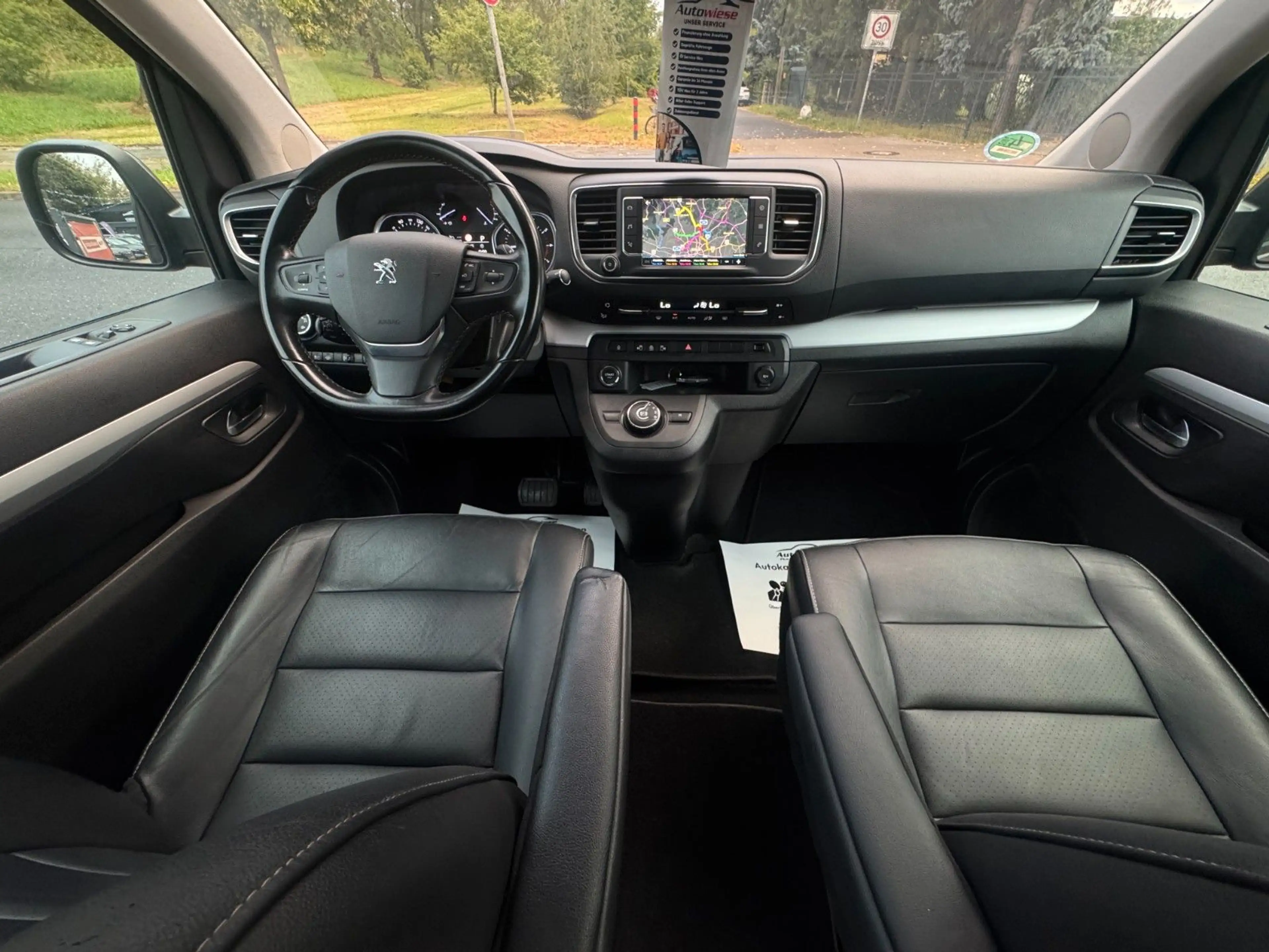 Peugeot Traveller Expert Traveller*Aut*8Sitze*Nav*Webasto*AHK*ACC — photo 15