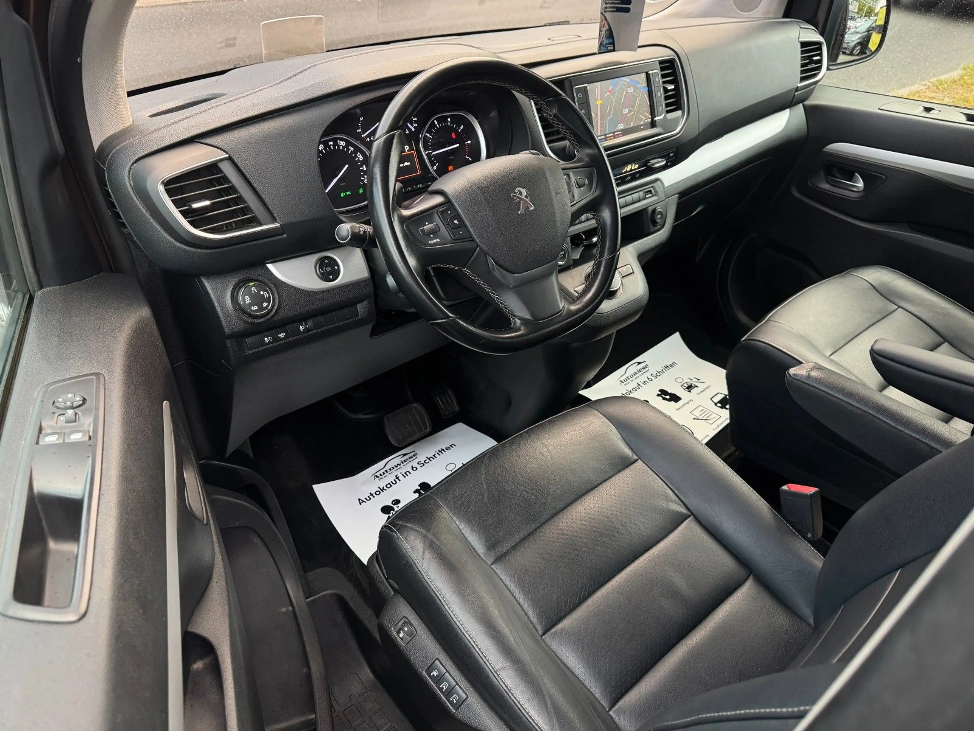 Peugeot Traveller Expert Traveller*Aut*8Sitze*Nav*Webasto*AHK*ACC — photo 12