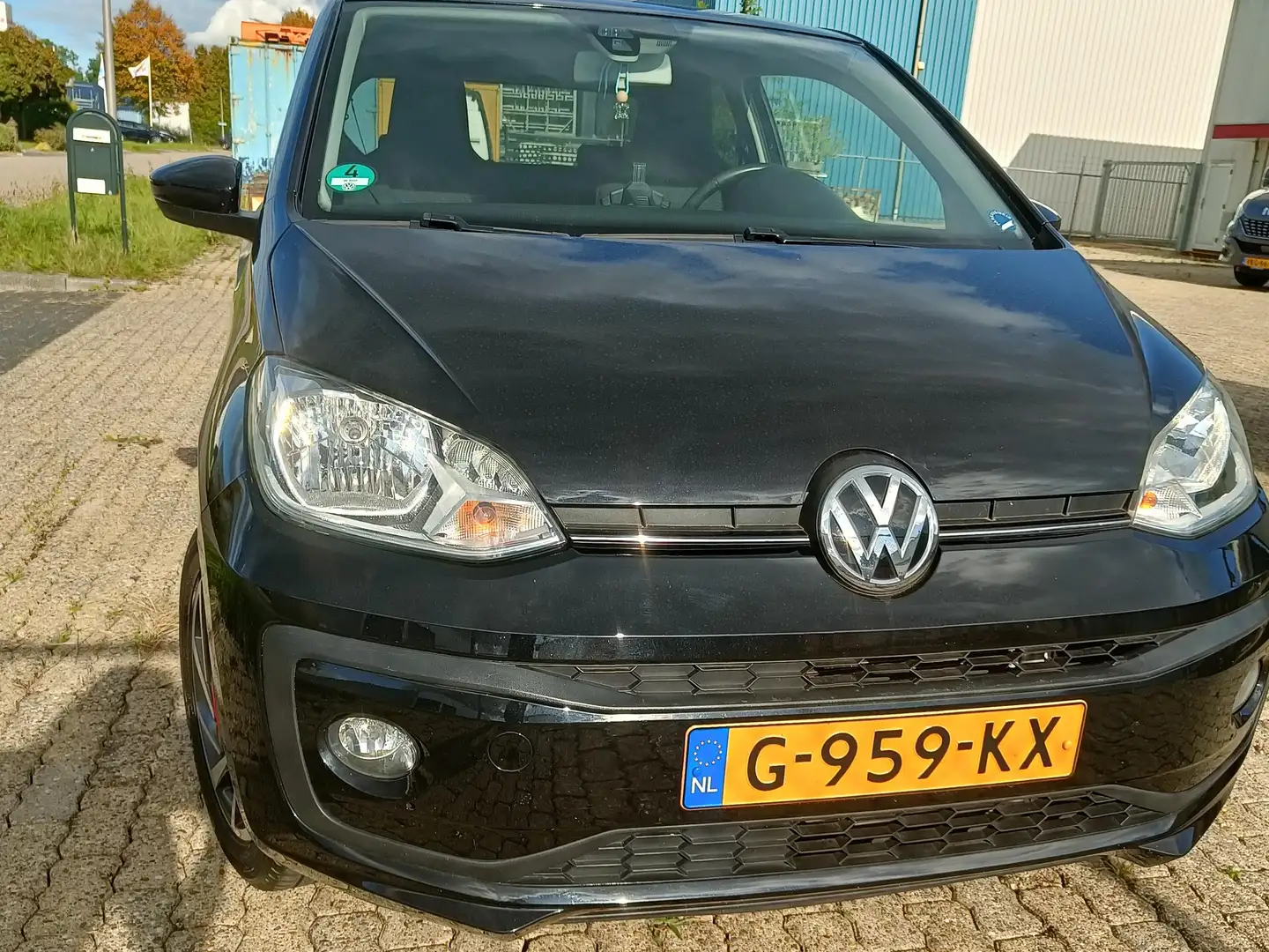 Volkswagen up! up! 1.0 TSI high - 2